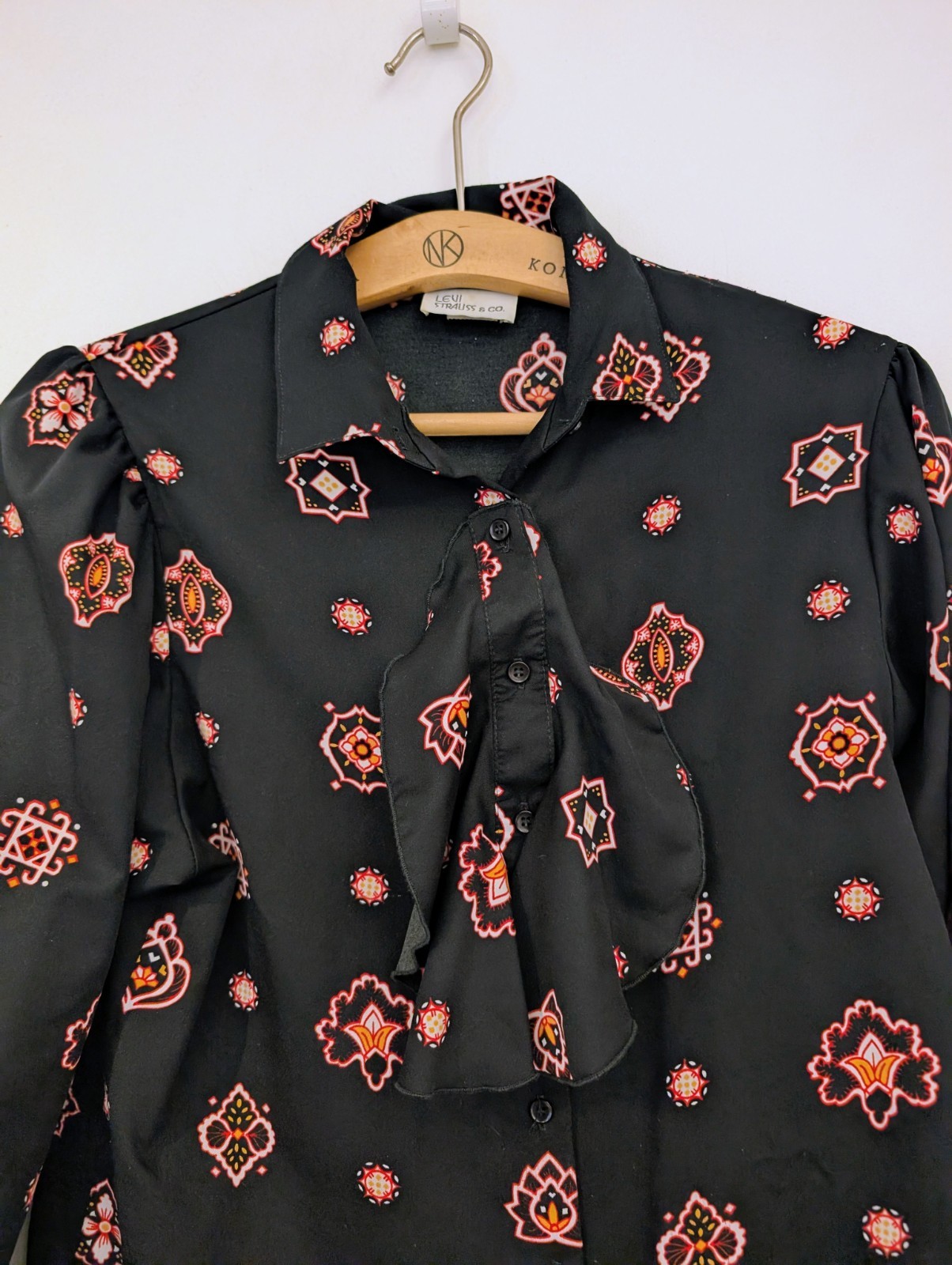 Vintage 1970’s Levi Strauss & Co ruffle button blouse shirt Women Med Retro Rare