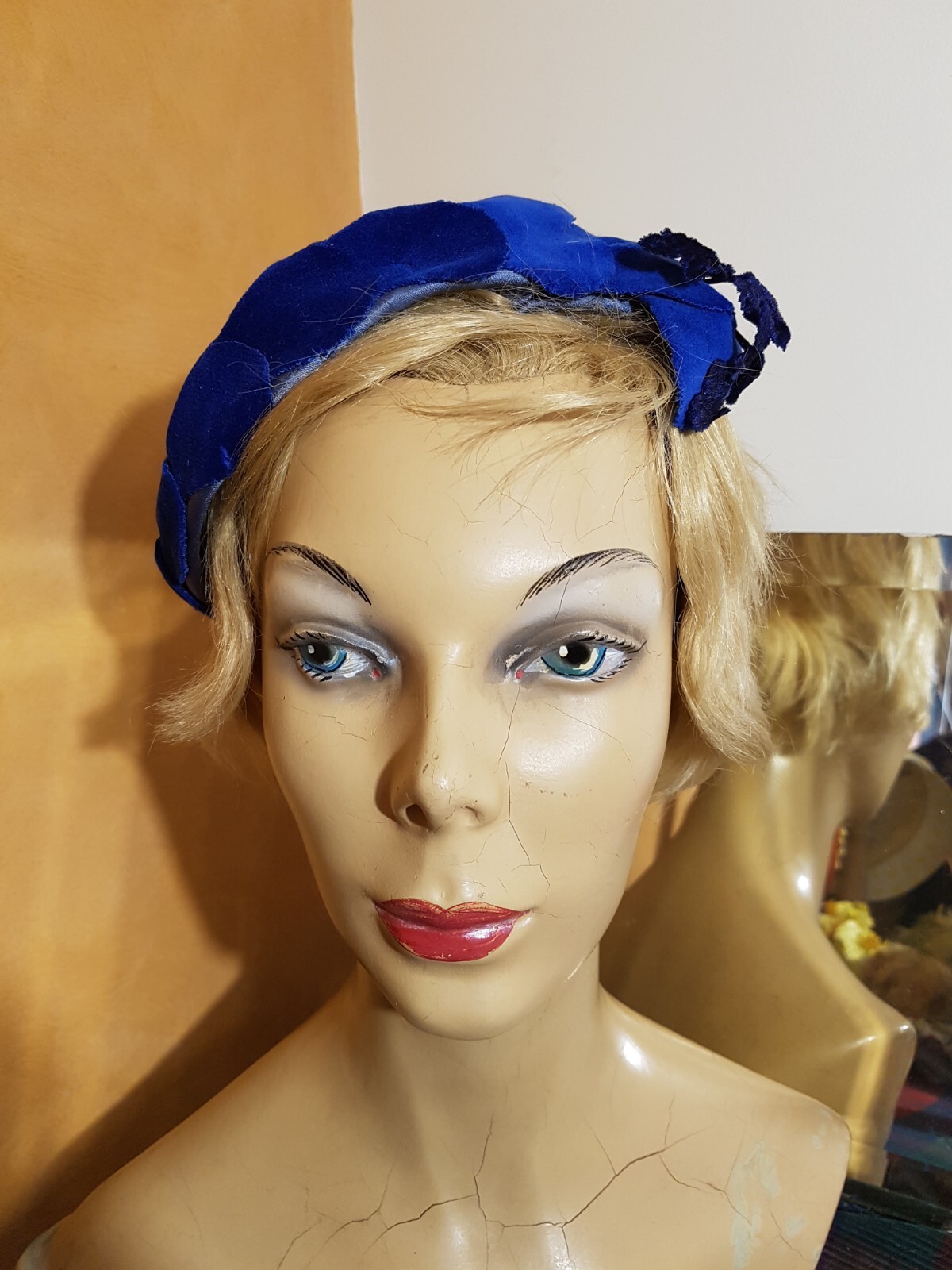 Vintage womens 50s blue satin and velvet headband half hat