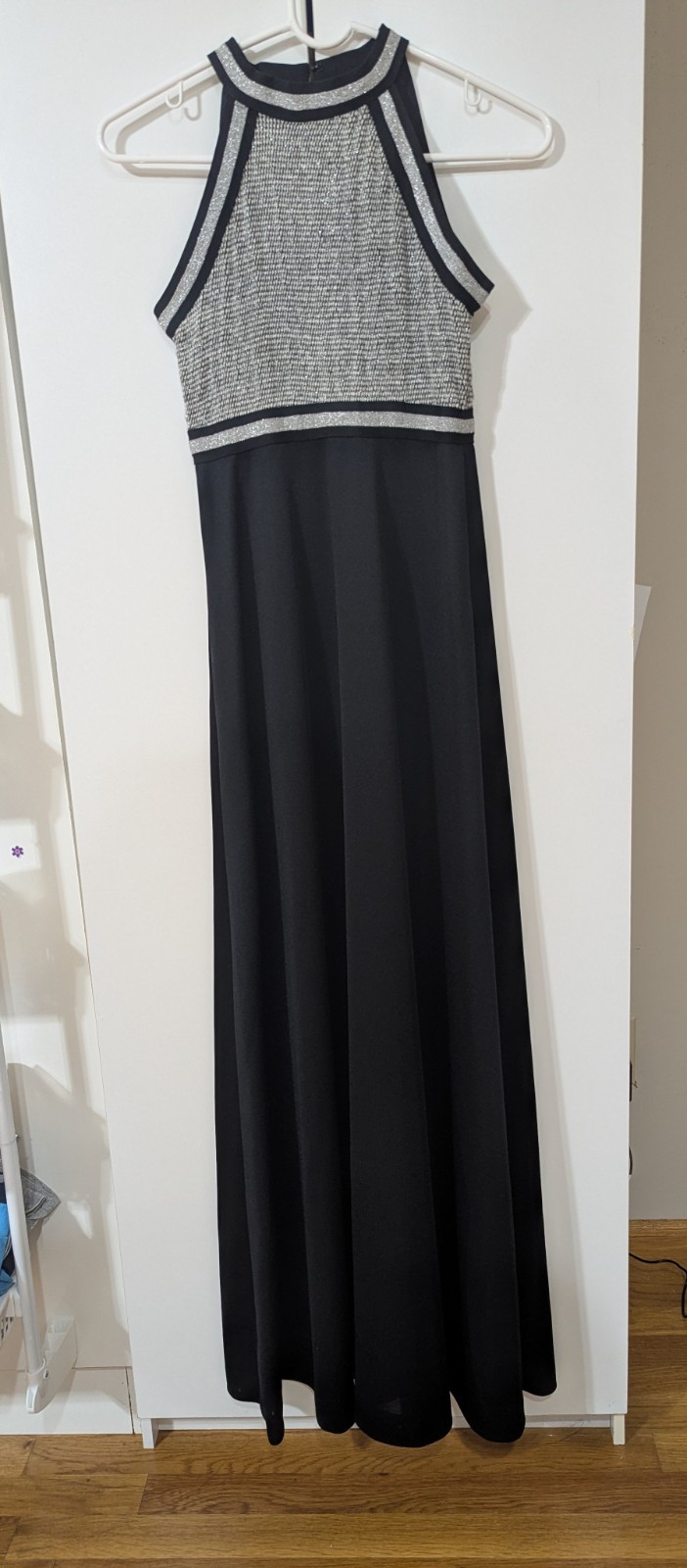 Vintage Full Length Formal Black And Silver Sleeveless Dress – Size 7