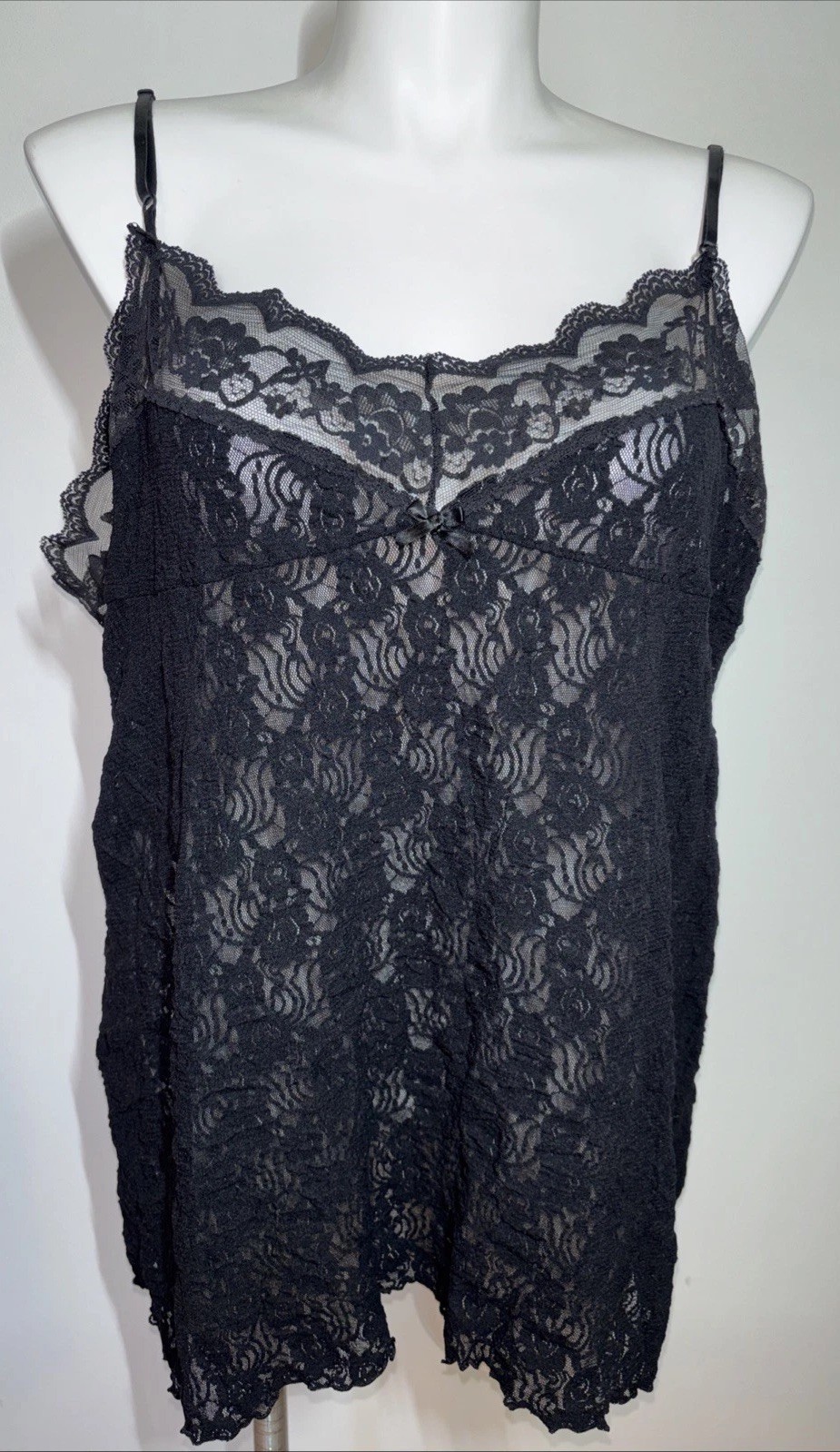 Vintage Mel-Lin 26/28 Full Figure Black Lace Chemise Slip Sheer USA Nightgown