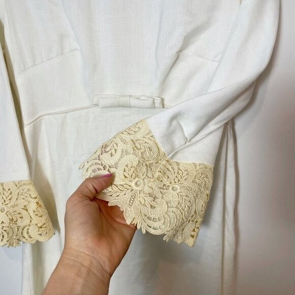 Alfred Angelo Edythe Vincent Vintage Wedding Dress White XS Lace Hook Eye 70s