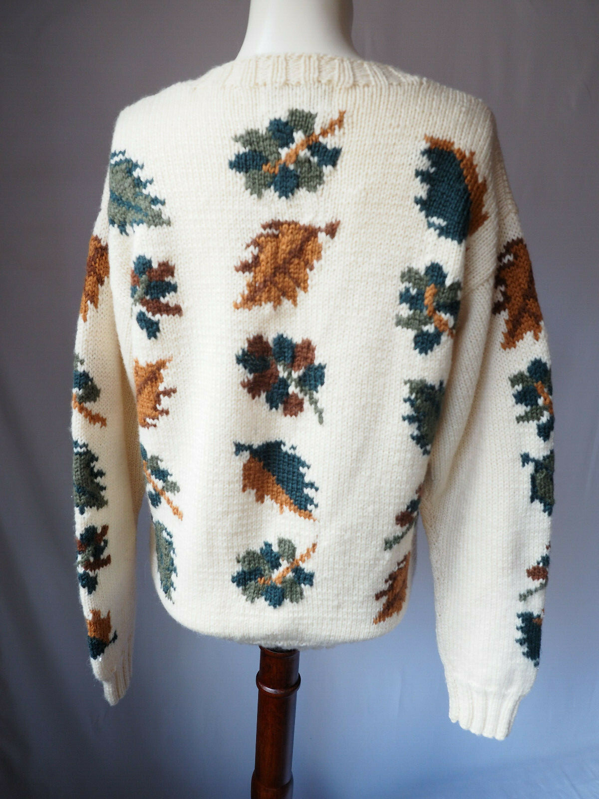 Vintage 90’s Austin Hill 100% Wool Sweater Leaf Theme Cream Ivory Size M