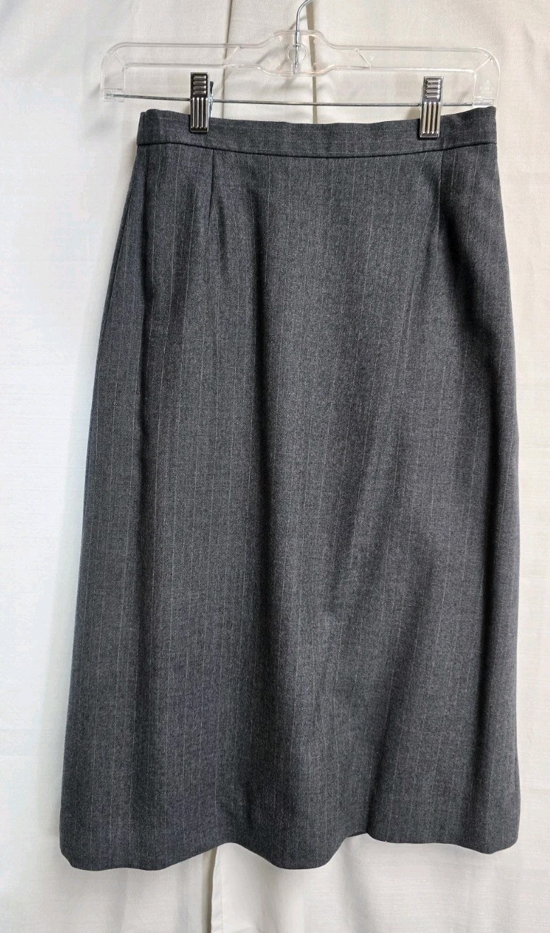 Anthony Allan Vinta Suit Skirt Jacket 2 Piece Set Grey Pink Pinstriped Sz 8 36