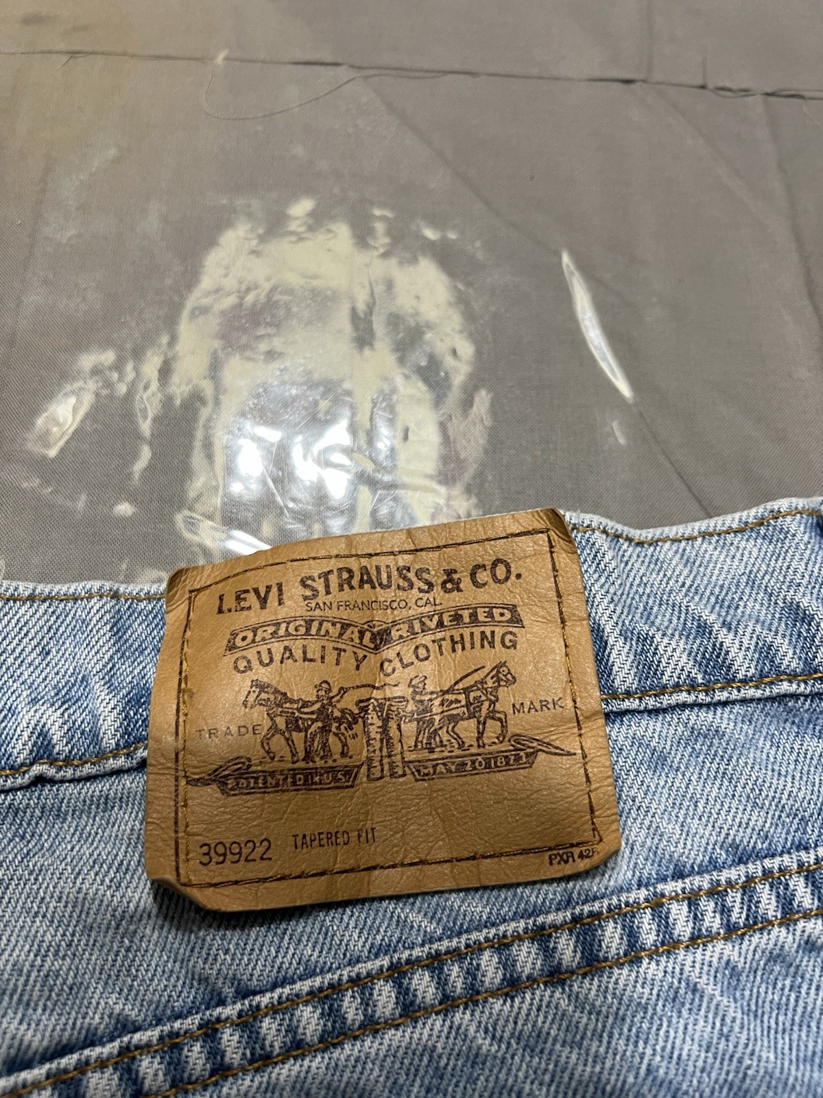 Vtg Levi’s 39922 Jean Denim Shorts Orange Tab Sz 24 (44 Fit) Made In USA
