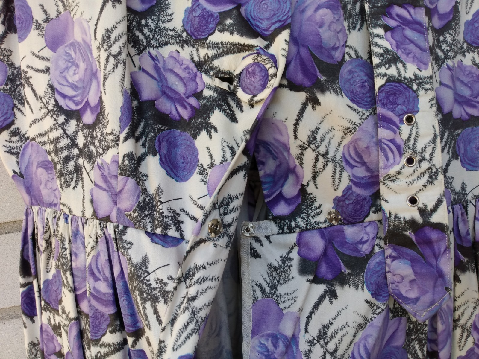 Vintage 50s Purple Rose Dress 42″ Bust 28.5″ Waist Rockabilly Tea Party 60s