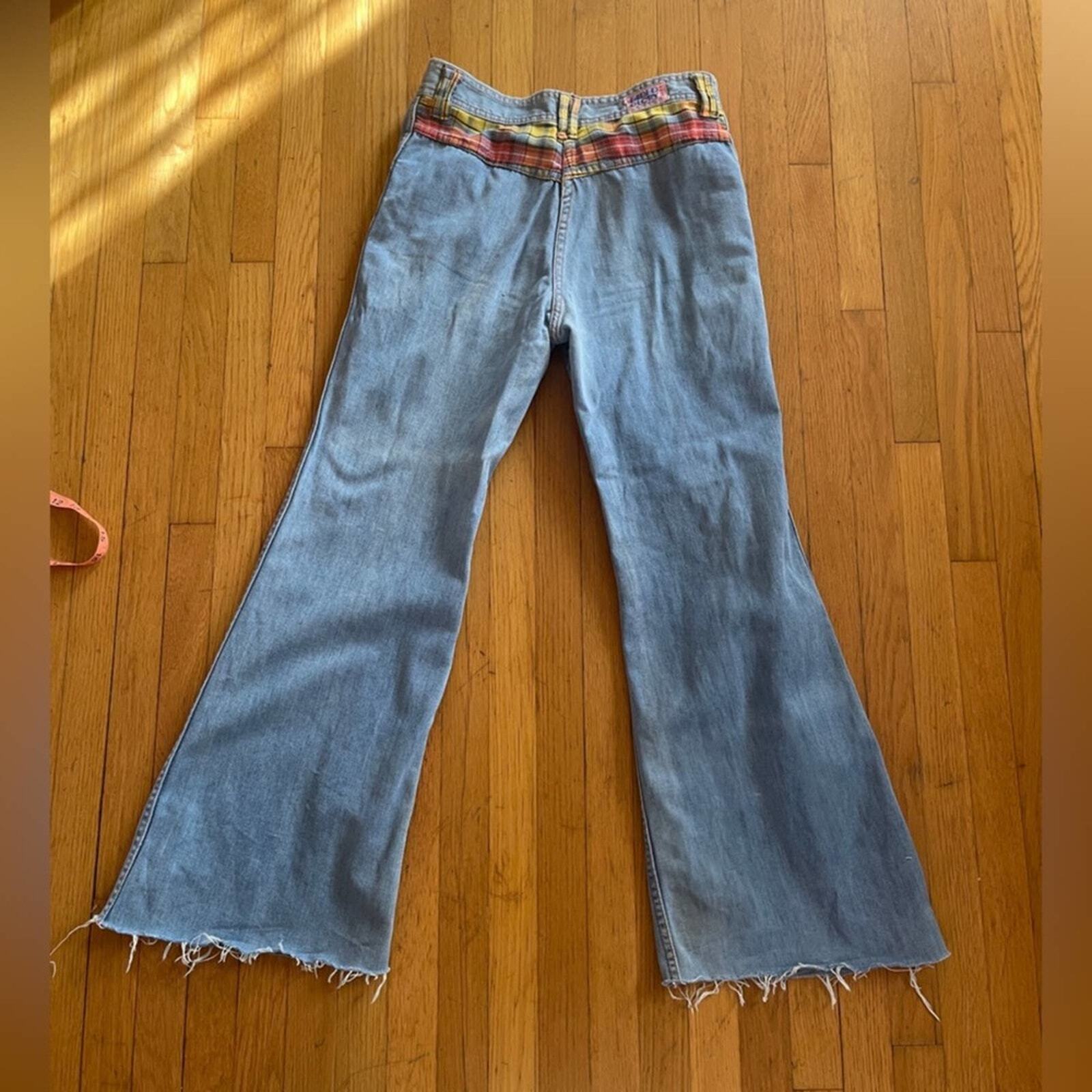 70s Vintage Faded Glory Light Wash Bell Bottoms w. Plaid Detailing