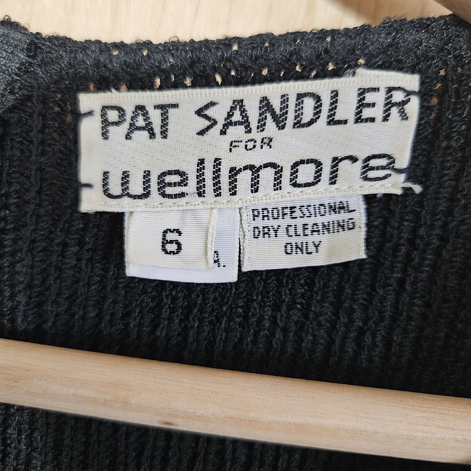 Pat Sandler for Wellmore Vtg 70s Wmns Sz 6 V Neck Sequin Accent Sweater Dress