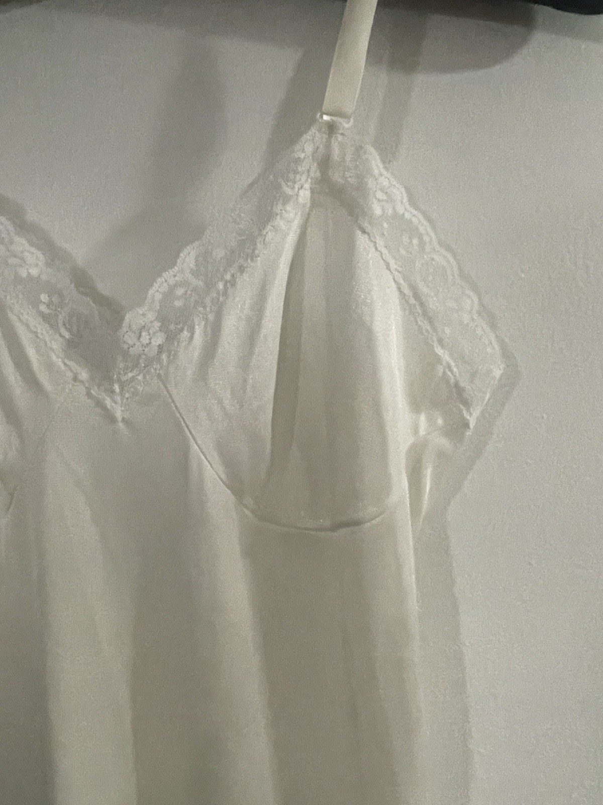 Vtg Movie Star Nylon Lingerie Made in USA Size 34 White Beauty RareAdjust Straps