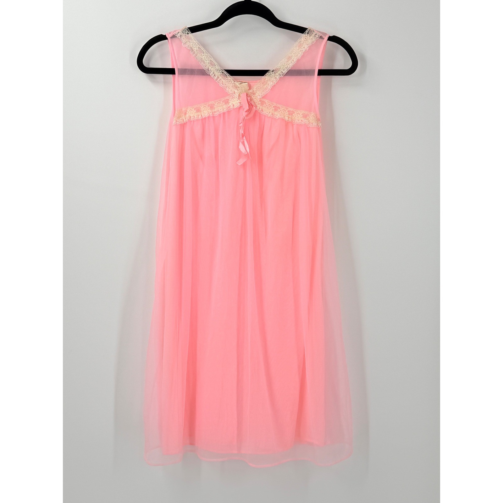 Vintage 60s 70s Pink Nylon Lace Peignoir babydoll Nightgown Sz S USA coquette