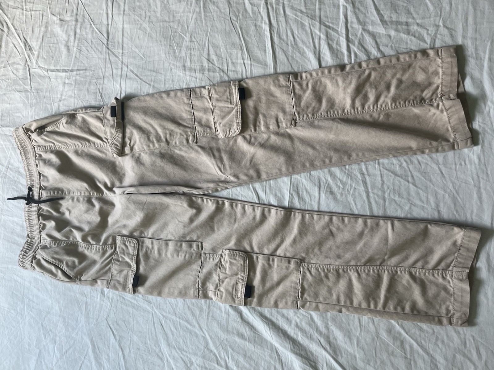 Vintage 2000s Baggy Wide-Leg Cream Cargo Pants