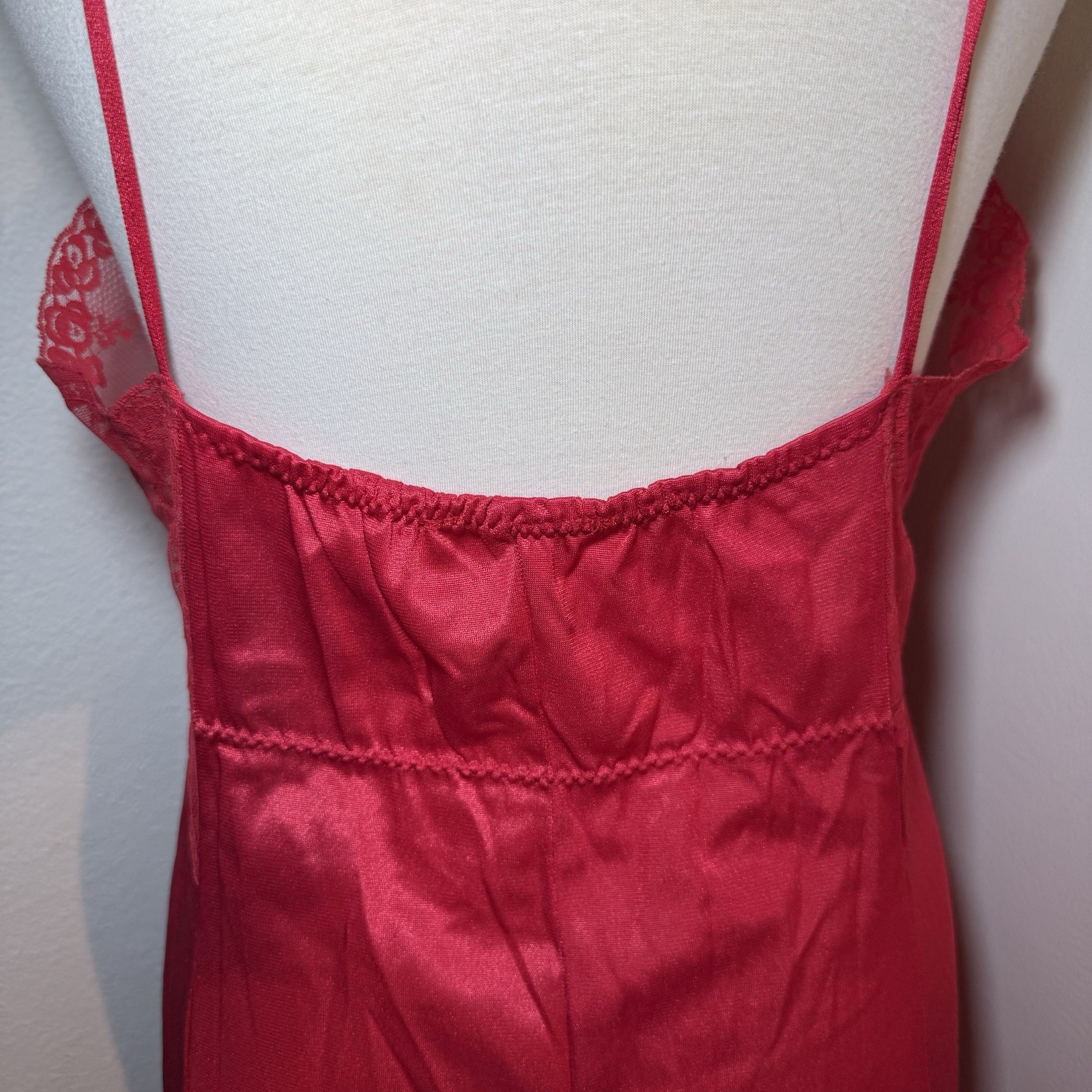 VTG 80’s Red Satin Nylon & Lace Nightgown Maxi Full Sweep Flare Thin Strap MED