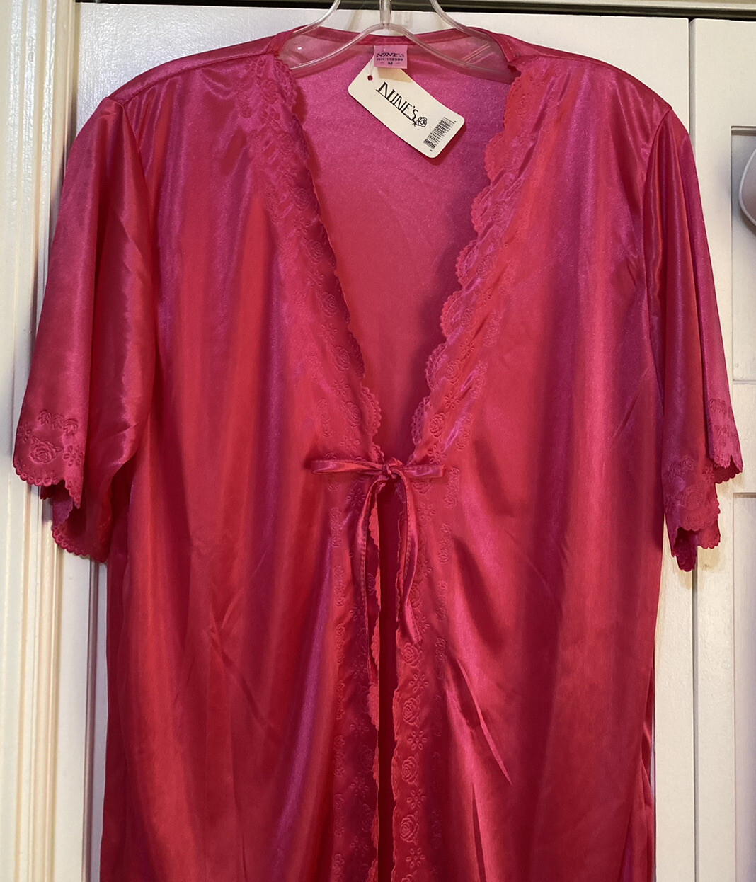 VINTAGE Nine’s Peignoir Set NIGHTGOWN & ROBE Dark Pink Scalloped Trim Medium NOS