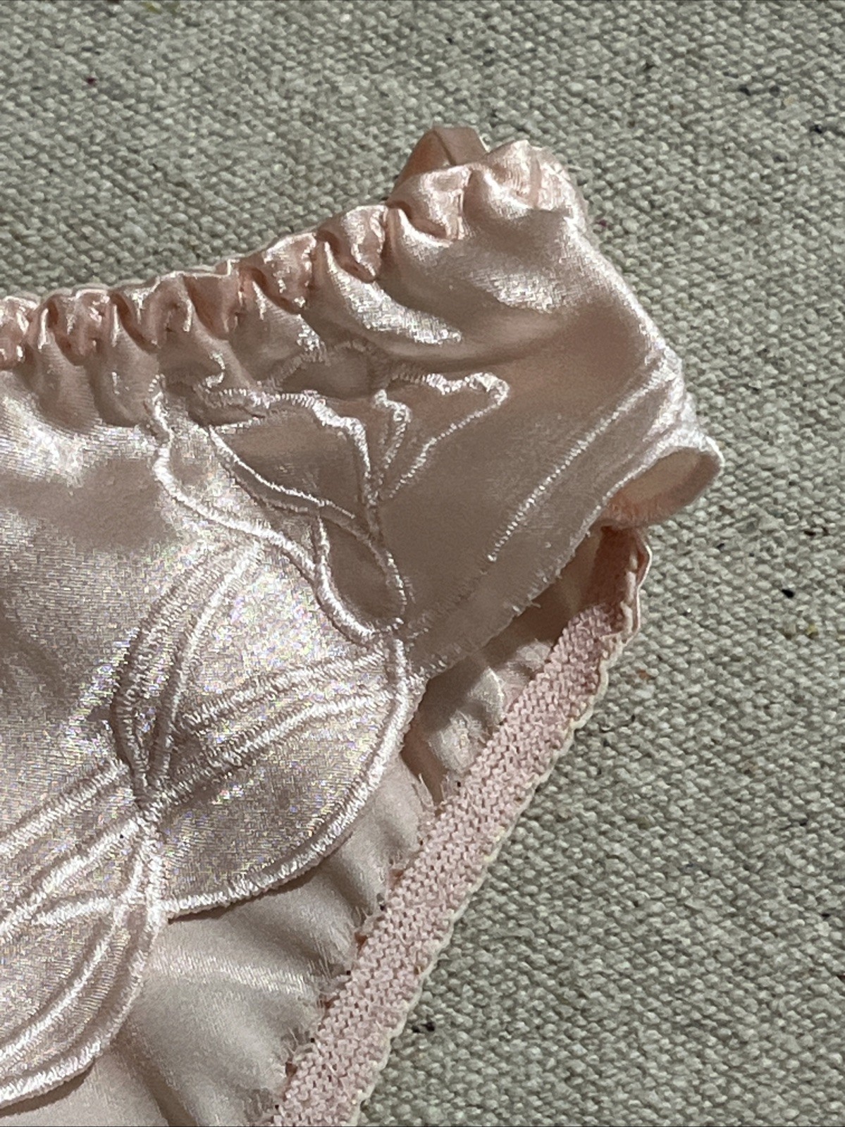 Vintage Morgan Taylor 90s Pink Shiny Satin Embroidered Sissy Shiny Panties M