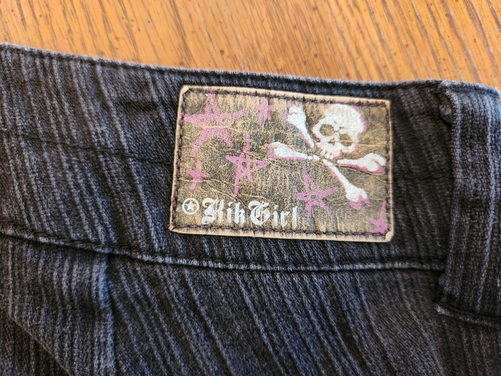 Vintage, Kik Girl Women’s Black Clam Diggers Capris, Hot Topic, Size 3 (Small)