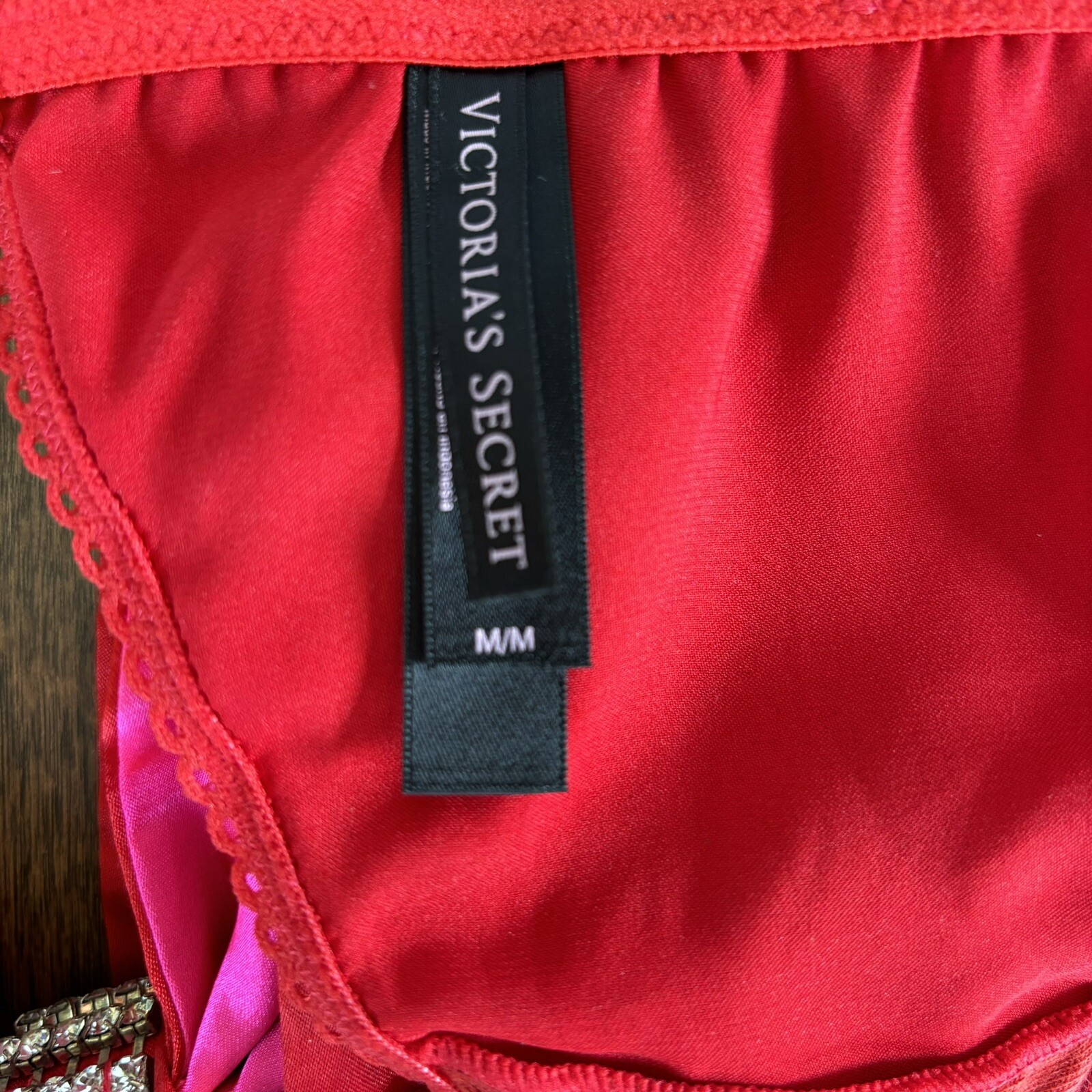 Victorias Secret Second Skin Red Satin Rhinestone Bow V String Panty Medium NWOT