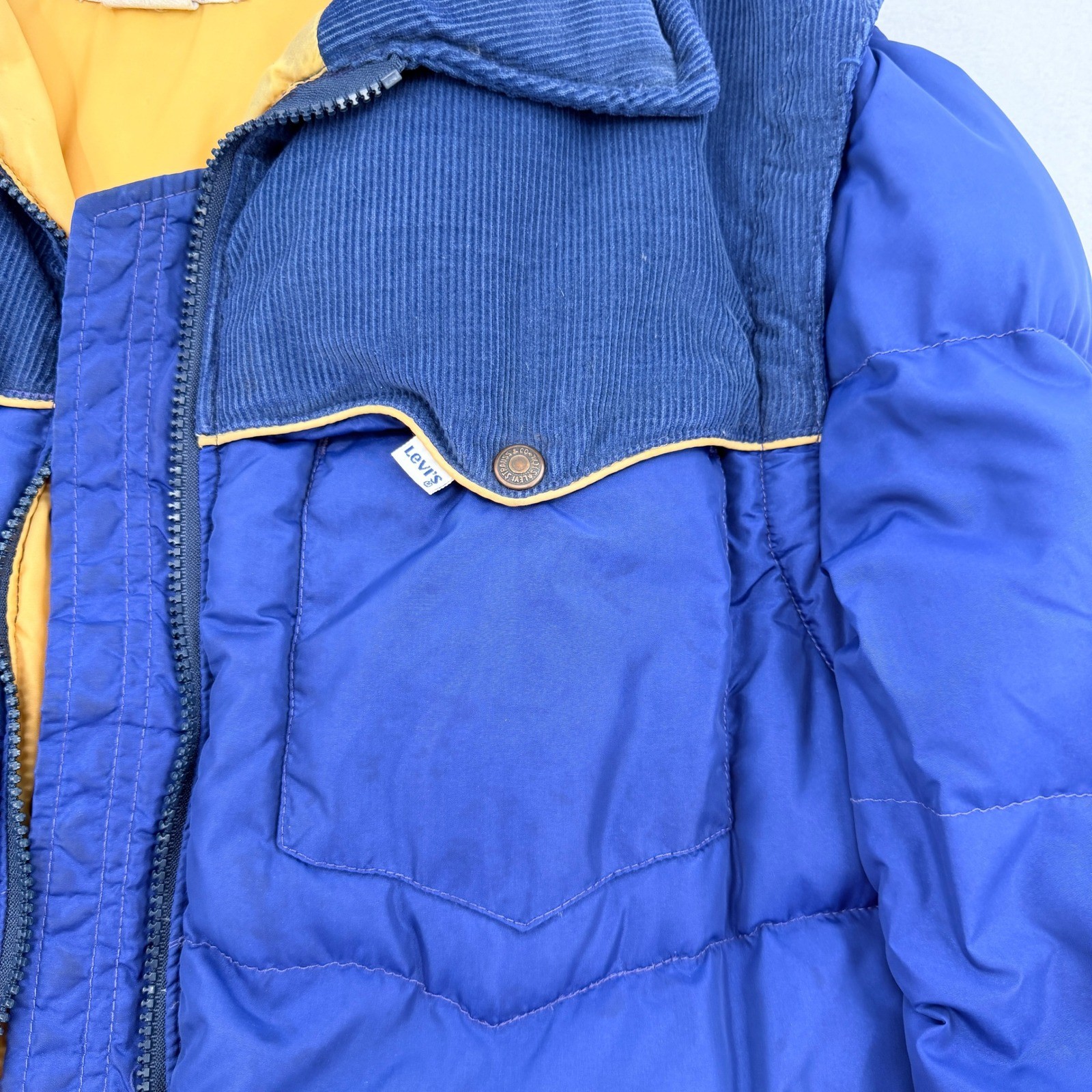 Vintage Levis Puffer Jacket Blue Down Filled Corduroy Yoke Western Made in USA L