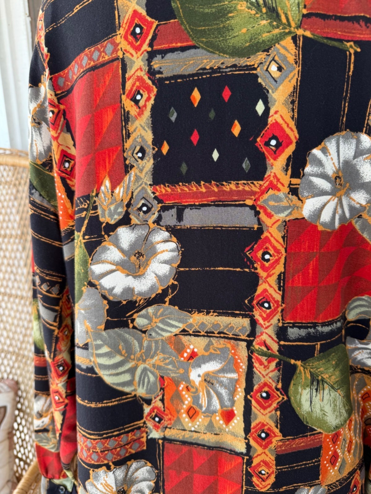 Vintage 80s Abstract Floral Oversized Rayon Long Button Blouse Size M/38