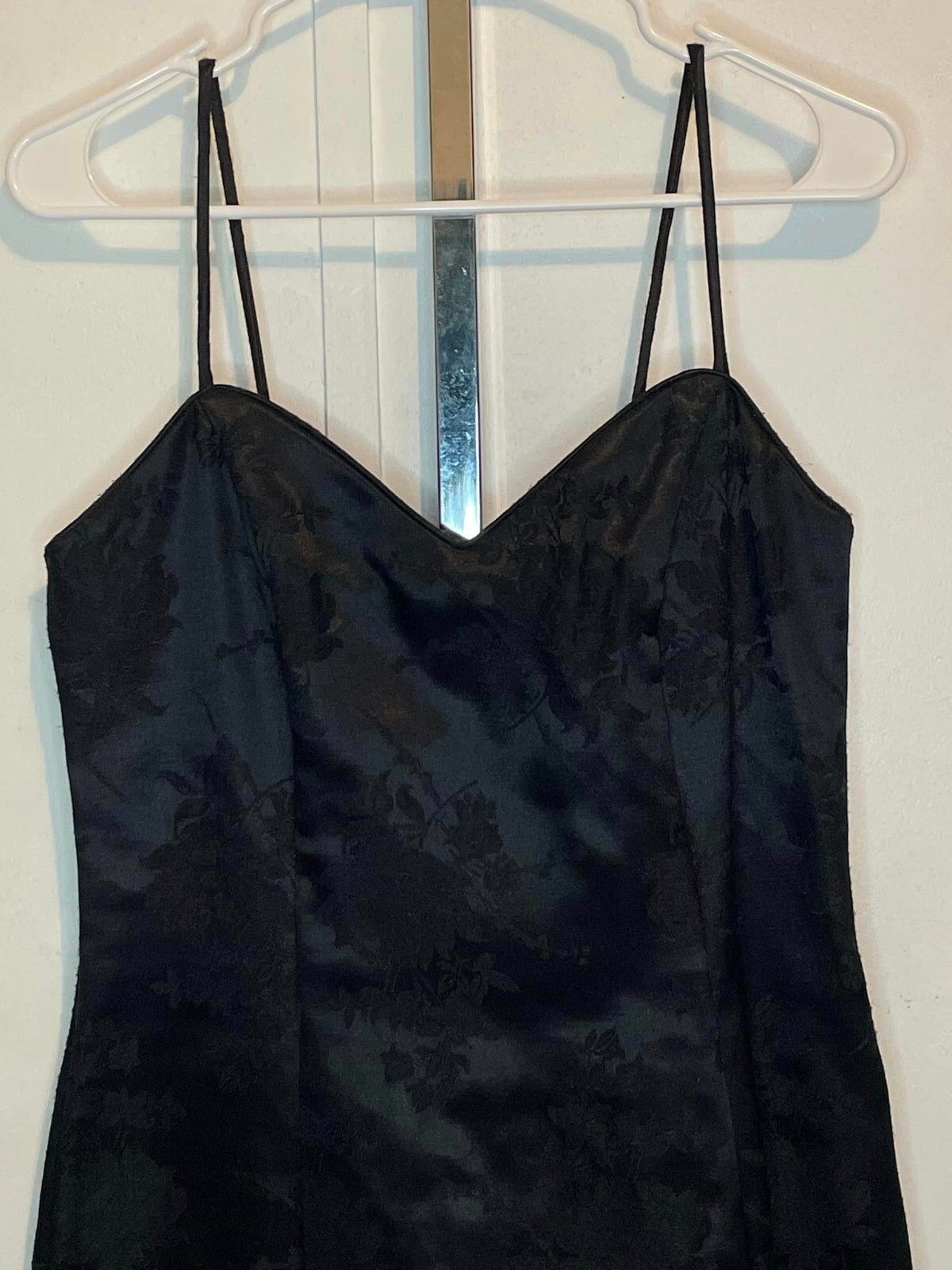 Vintage LA Glo Dress Women’s Size 11/12 Black Floral Sleeveless Straps