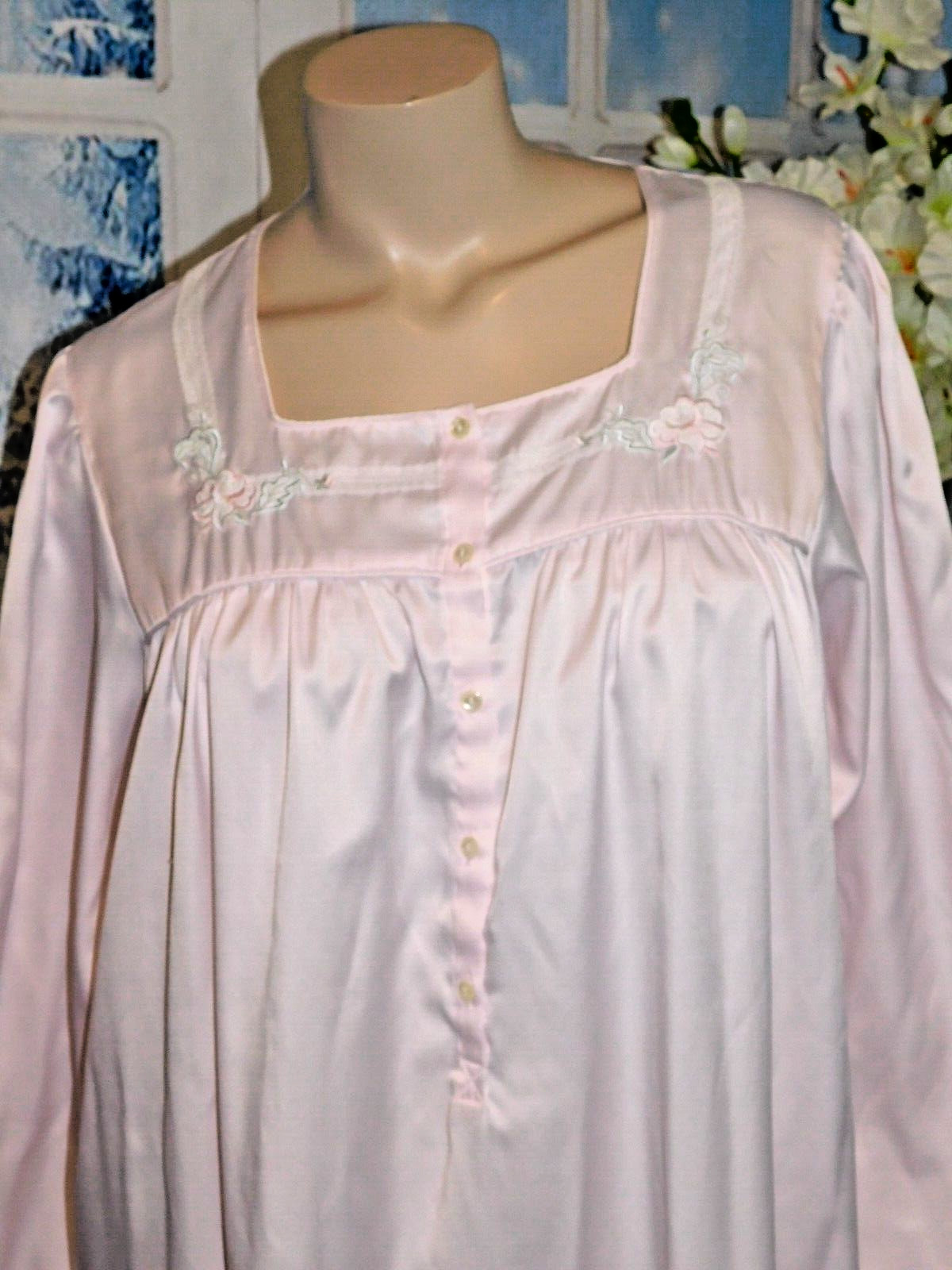 L Cozy Aria Warm Cozy Long Sleeve Free Bust Gown Satin w Flocked lining