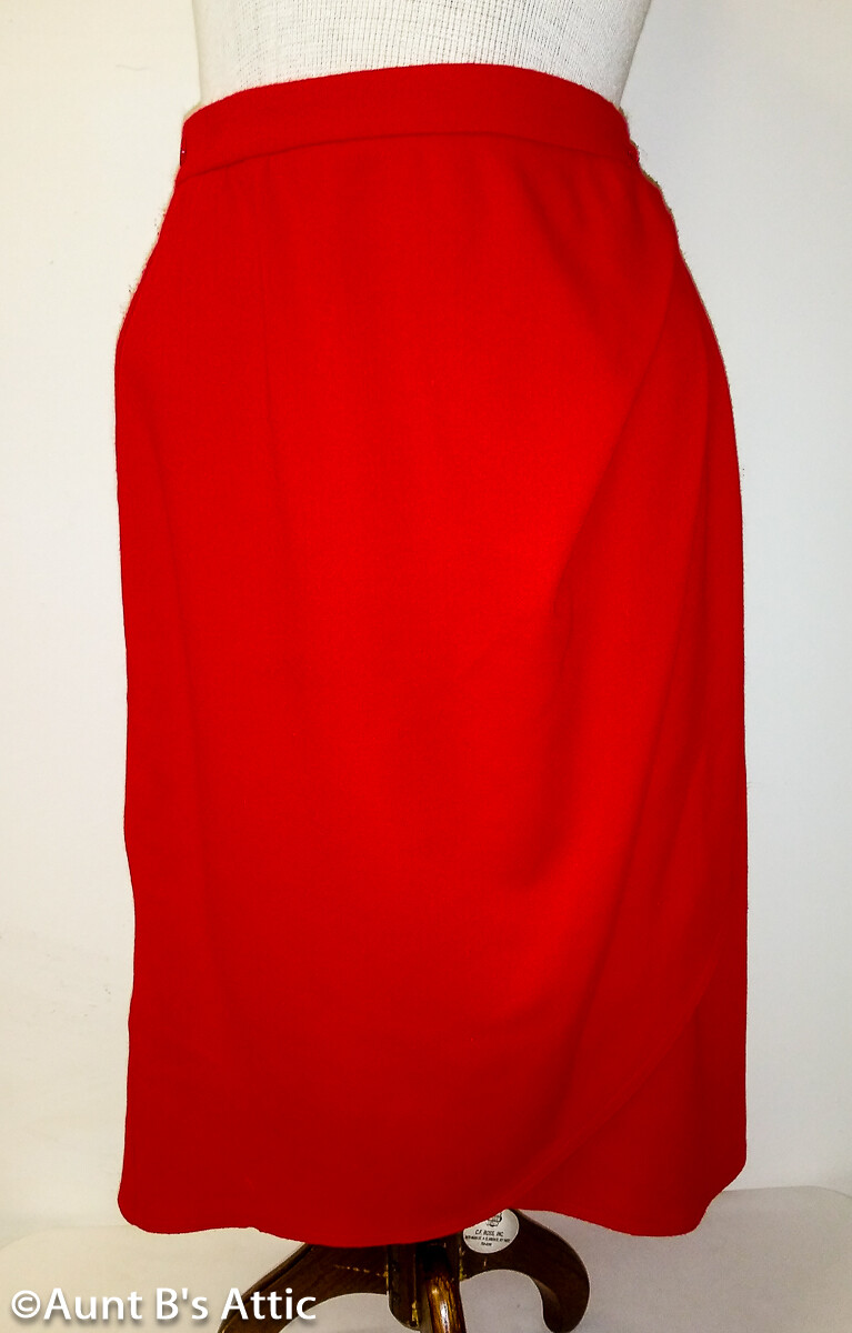 Suit Ladies Vintage 80’s Classic Red 2Pc Robbie Sport Jacket & Skirt Medium