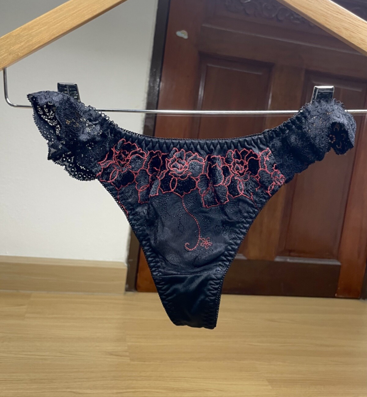 Vtg Deep Black Polyester Spandex String Panty Sz.5~6 Sheer Floral Lace Briefs