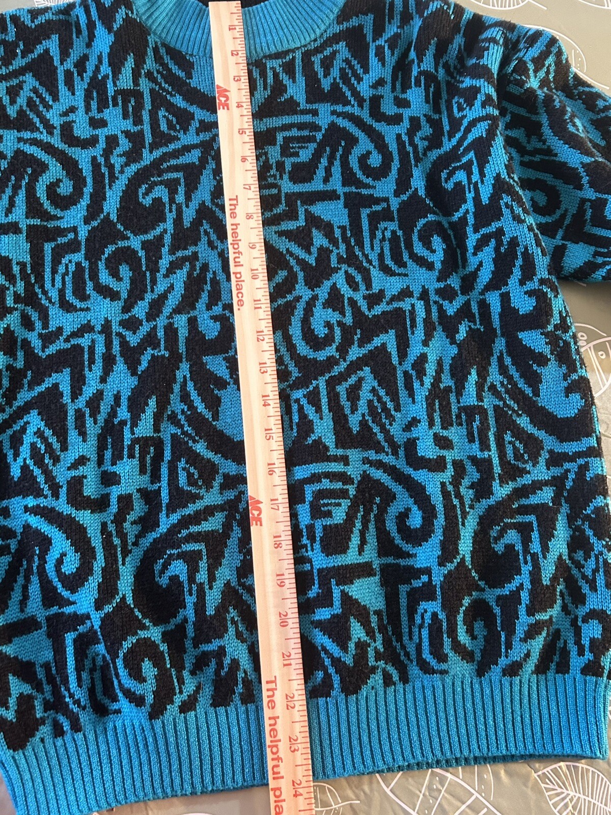 Snuggler – Blue and BlackWoven WOOL Blend – Warm Cozy SKI Sweater sz M *Vintage!