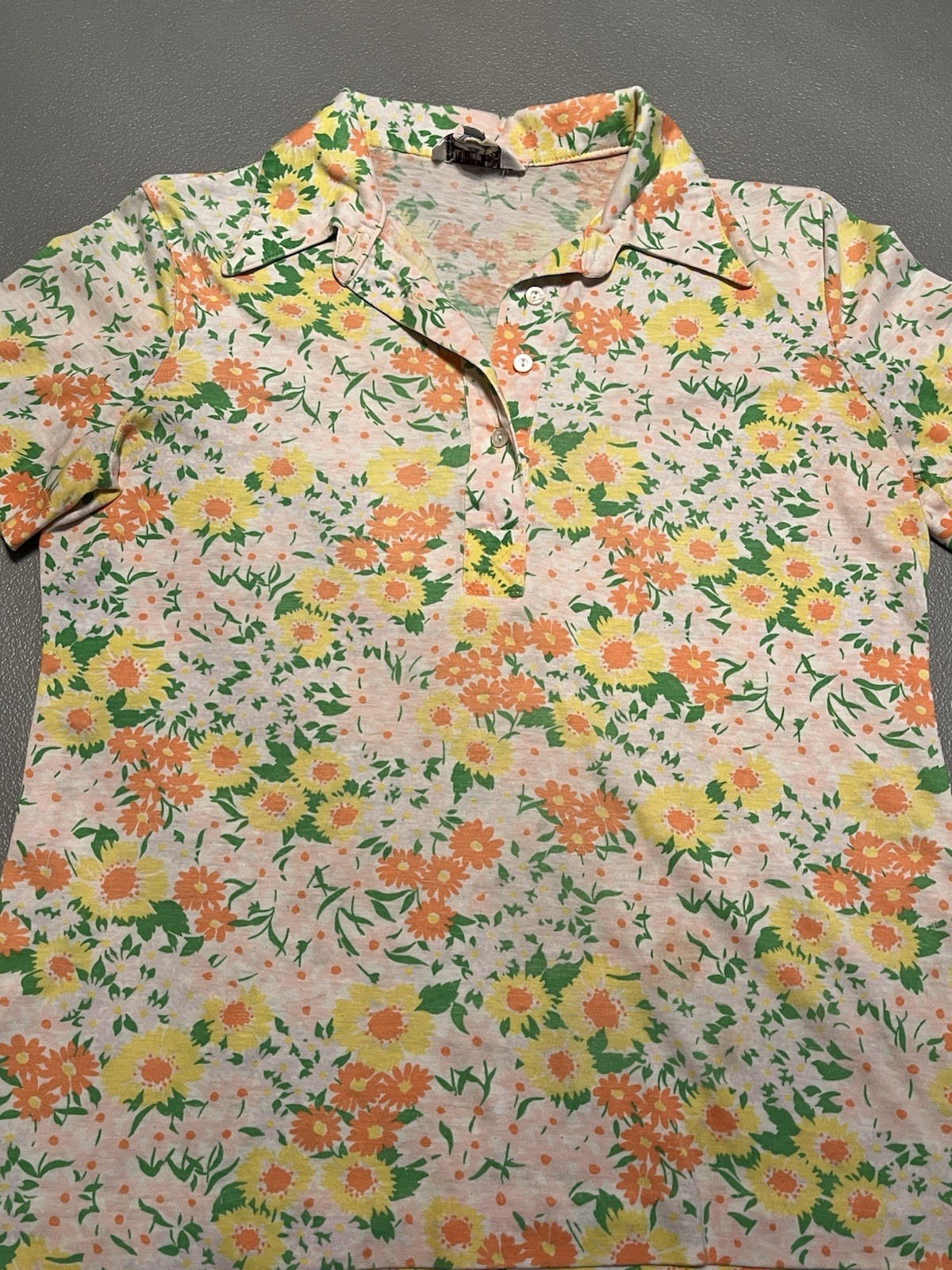 Vintage The Talbots Floral Short Sleeve Shirt 70s single stitch top Size 12 Med