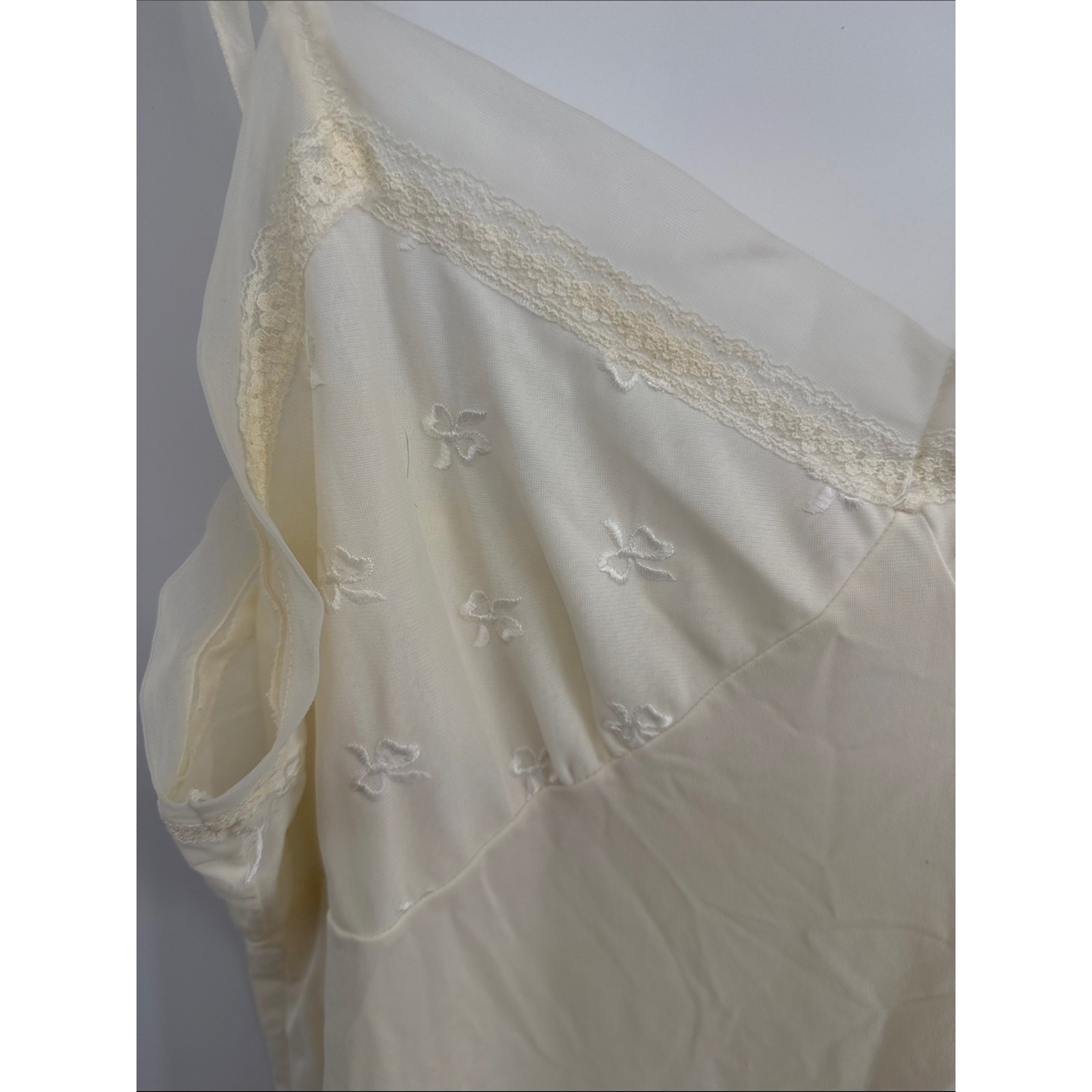 Vintage bow embroidered triangle top lace detail boudoir lingerie slip dress 46