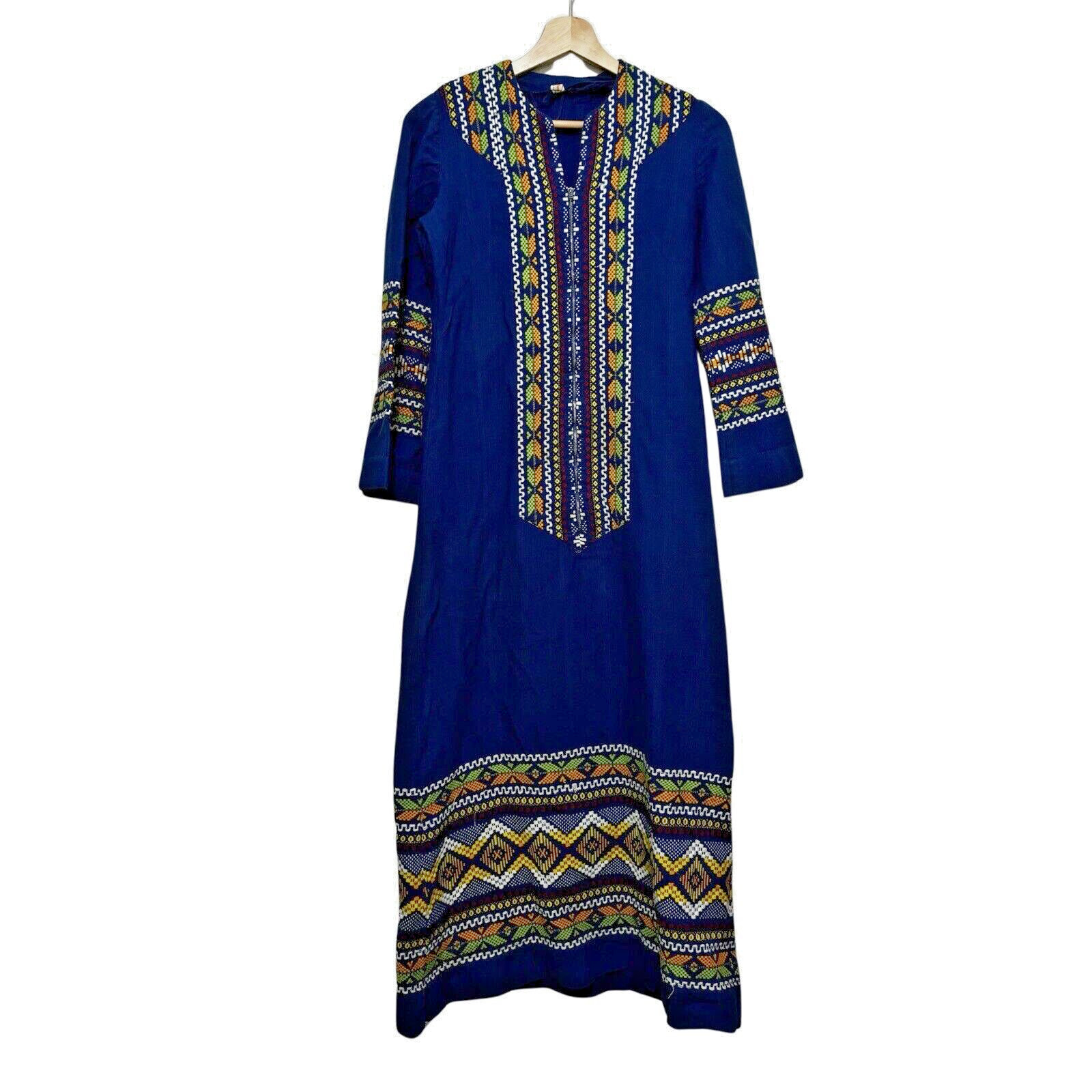Vintage 70s Kaftan Huipil Handwoven Dress Maxi size small Guatemala embroidered