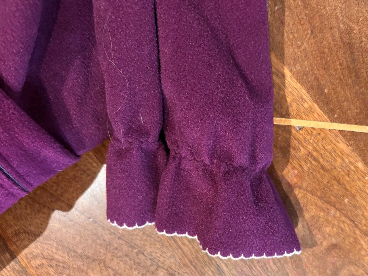 Vintage Purple Velvety Dressing Gown Night Dress Lrg. Sz. 16-18 Grandma Core
