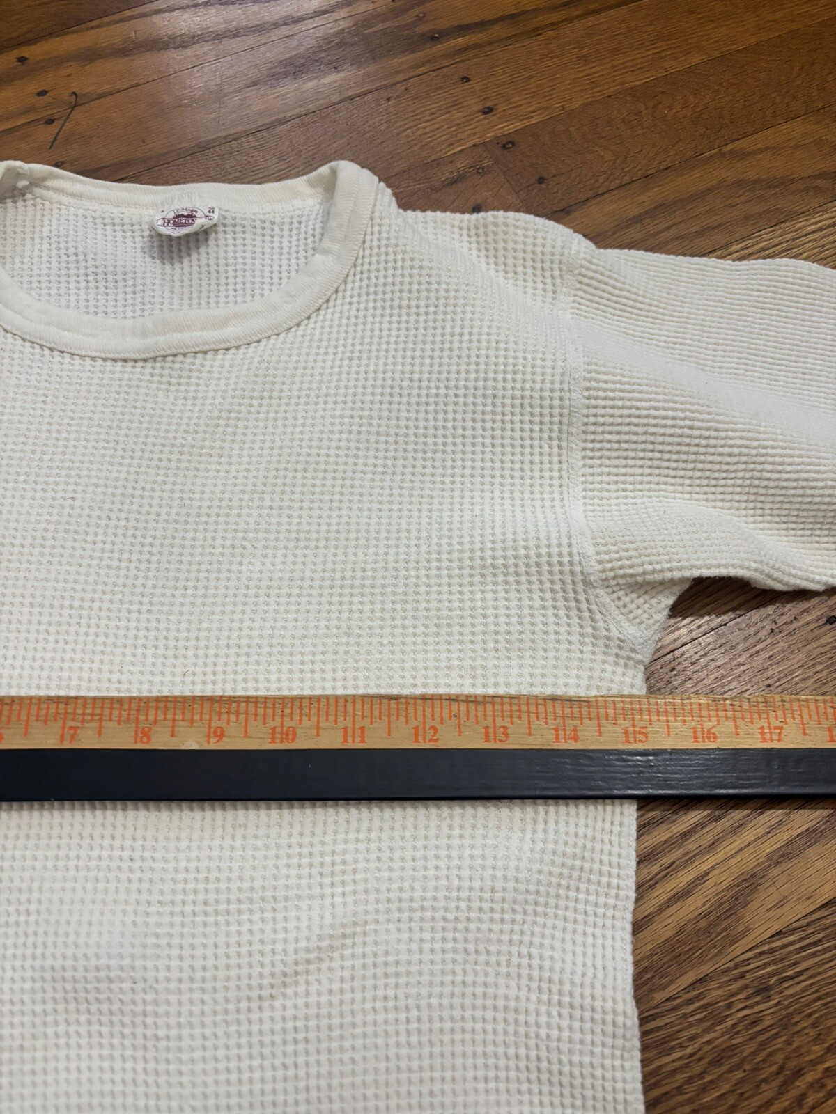 90s Unisex Waffle -knit Thermal Top.made USA.womens Med/form Fit