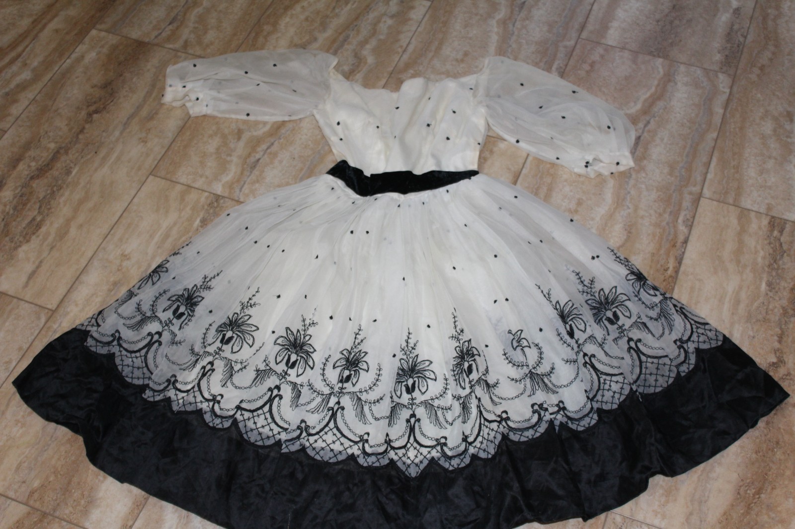 Rare 1950’s Sheer Embroiderd Black and White full swing Evening Dress small