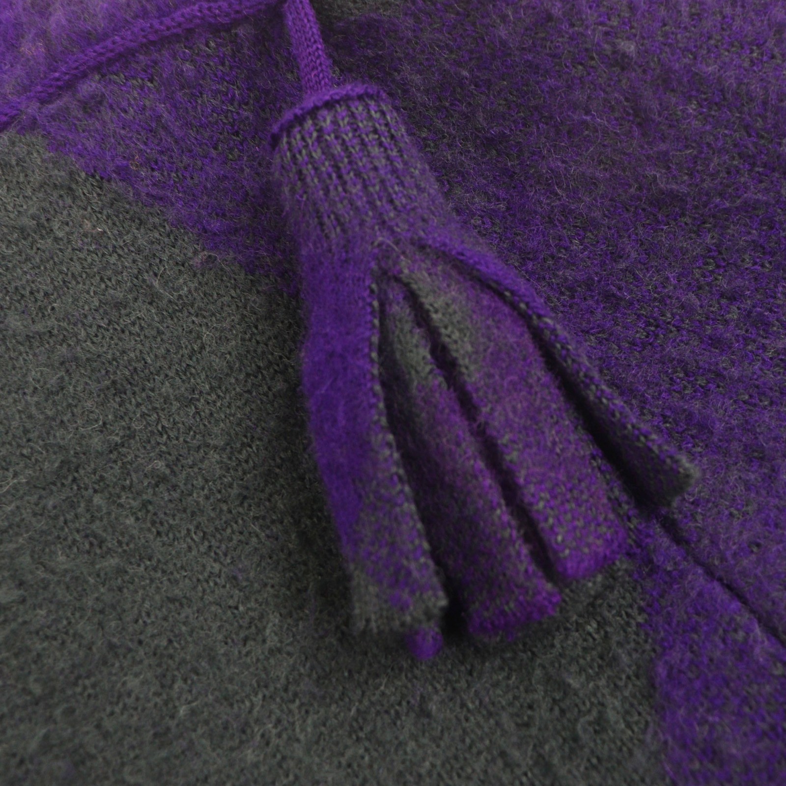 Burberry Wool Sweater – DUTY FREE