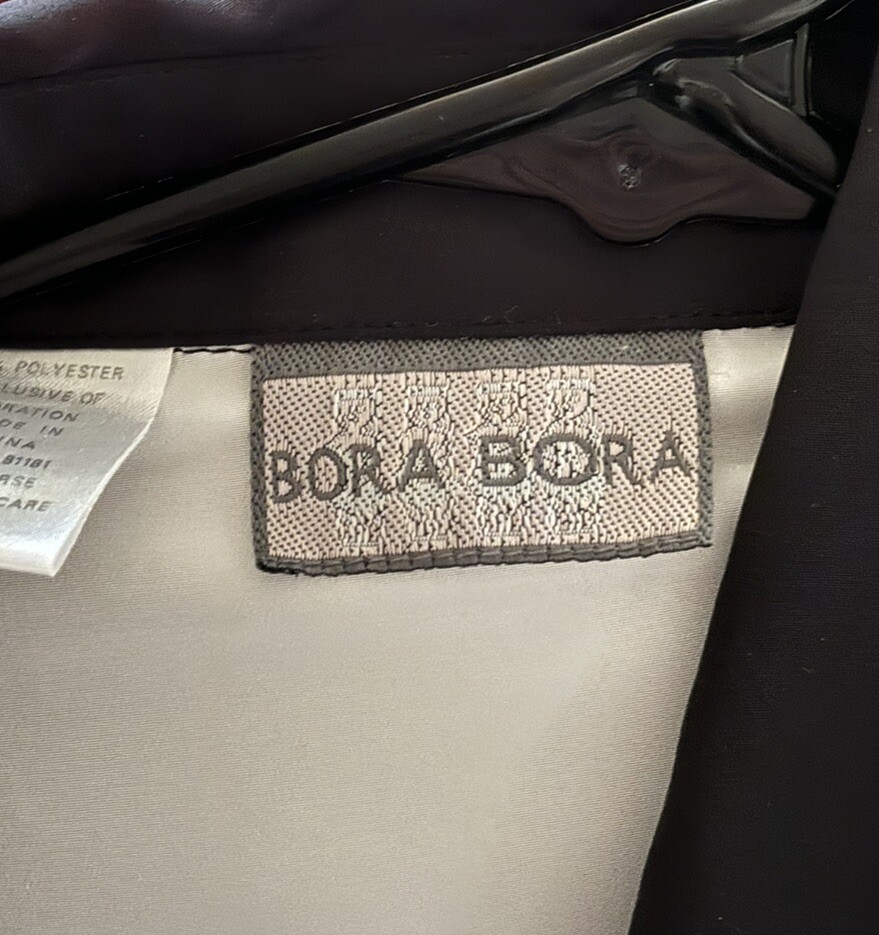 Bora Bora Vintage Blouse Size 12 White/Black Gold Embroidered Long Sleeve R3-O7