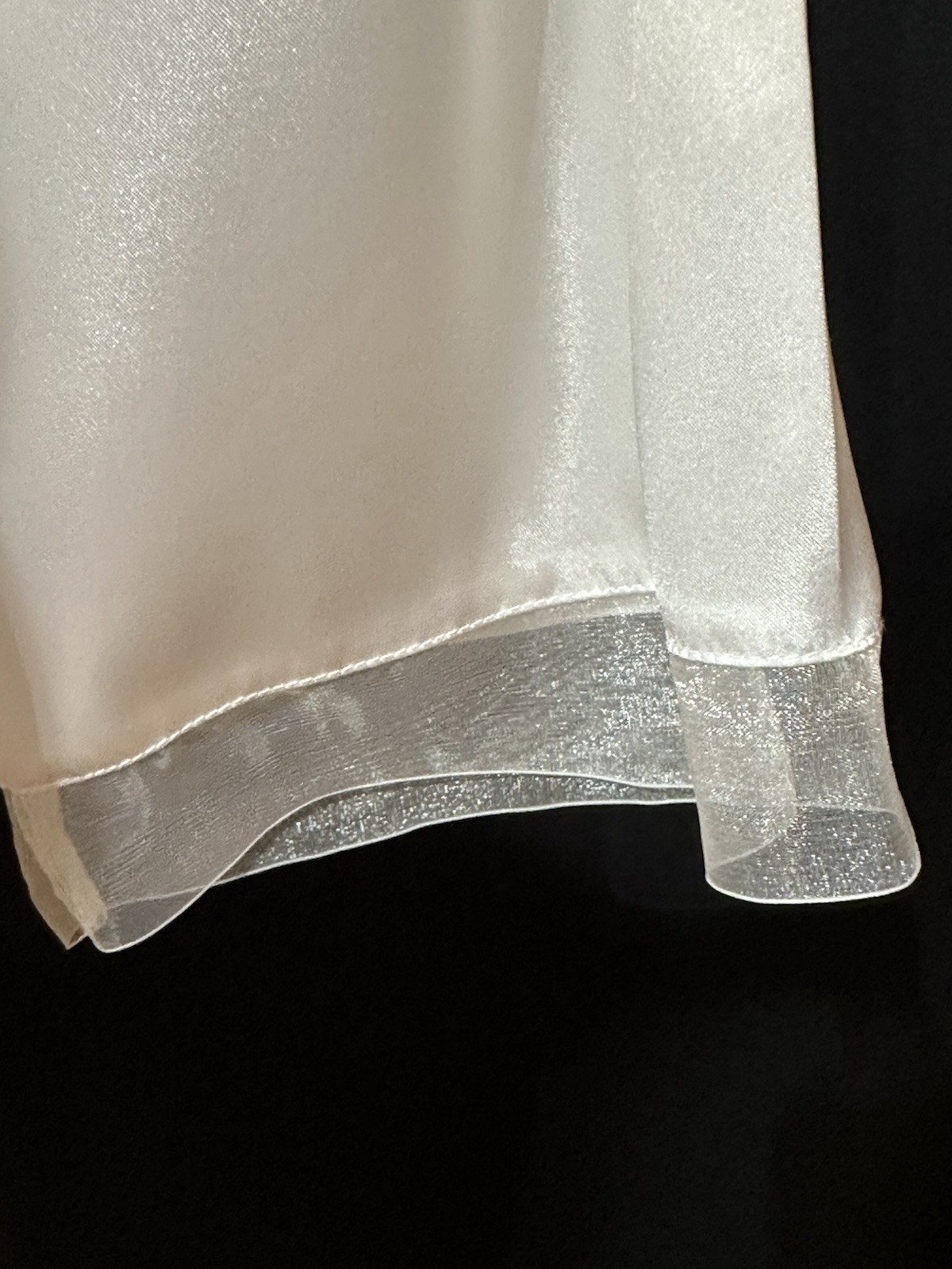 Intimo Amore Bridal Robe L White Satin Pearl Beaded Lace Applique Long Y2K