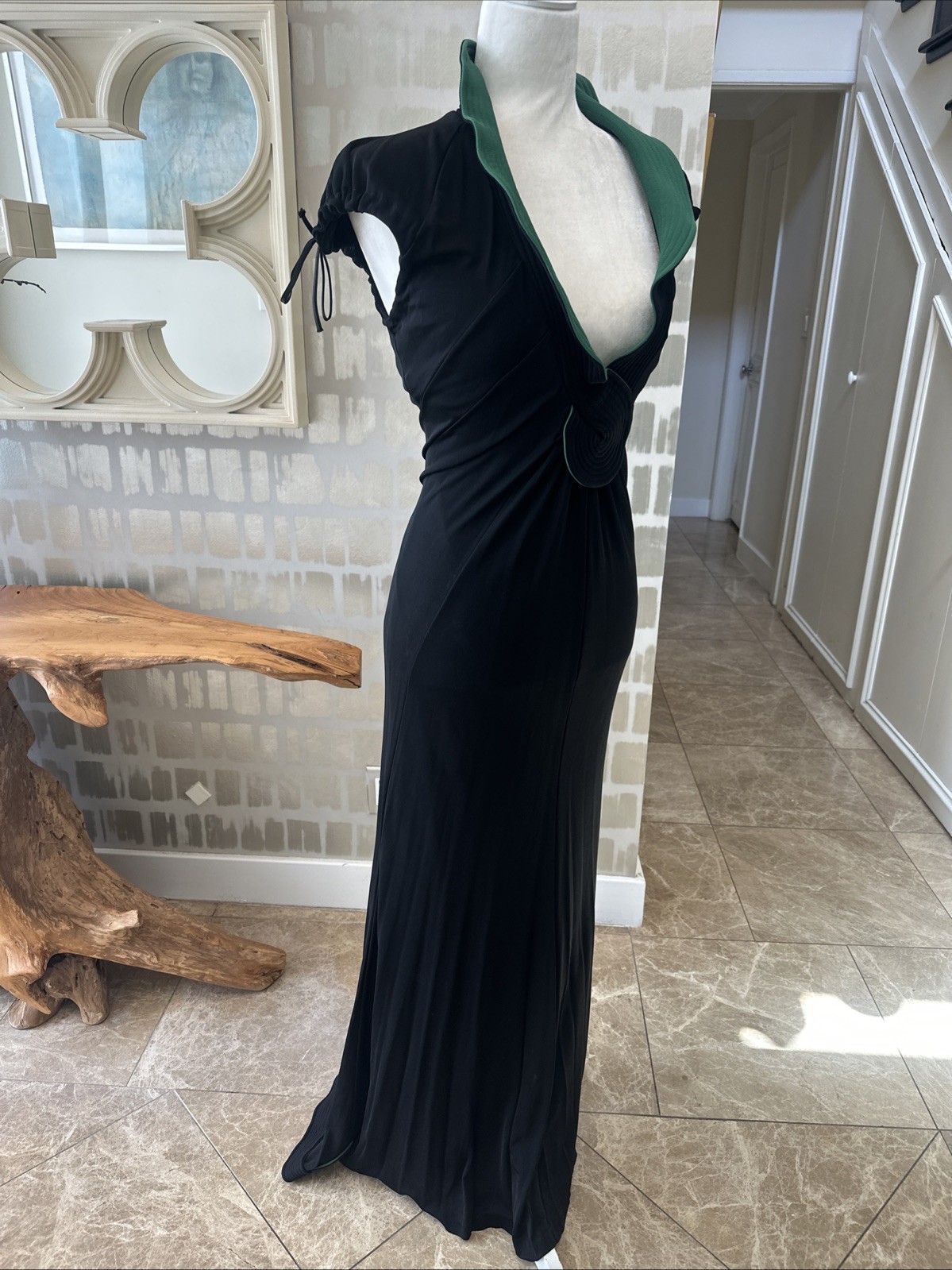 Mariano Toledo VTG Y2K Bias Cut Black & Green Jersey Low Neck Fishtail Gown 2