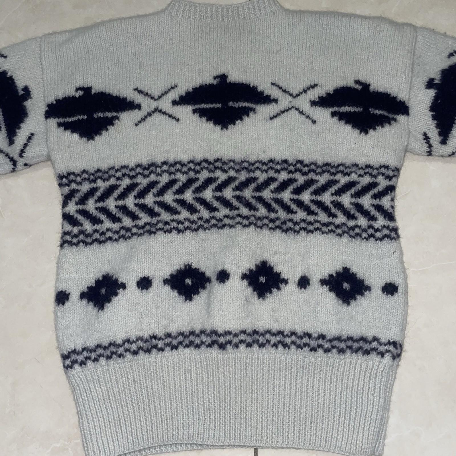 VTG 100% Wool Hand Knit Pullover Crewneck Nordstrom Sweater