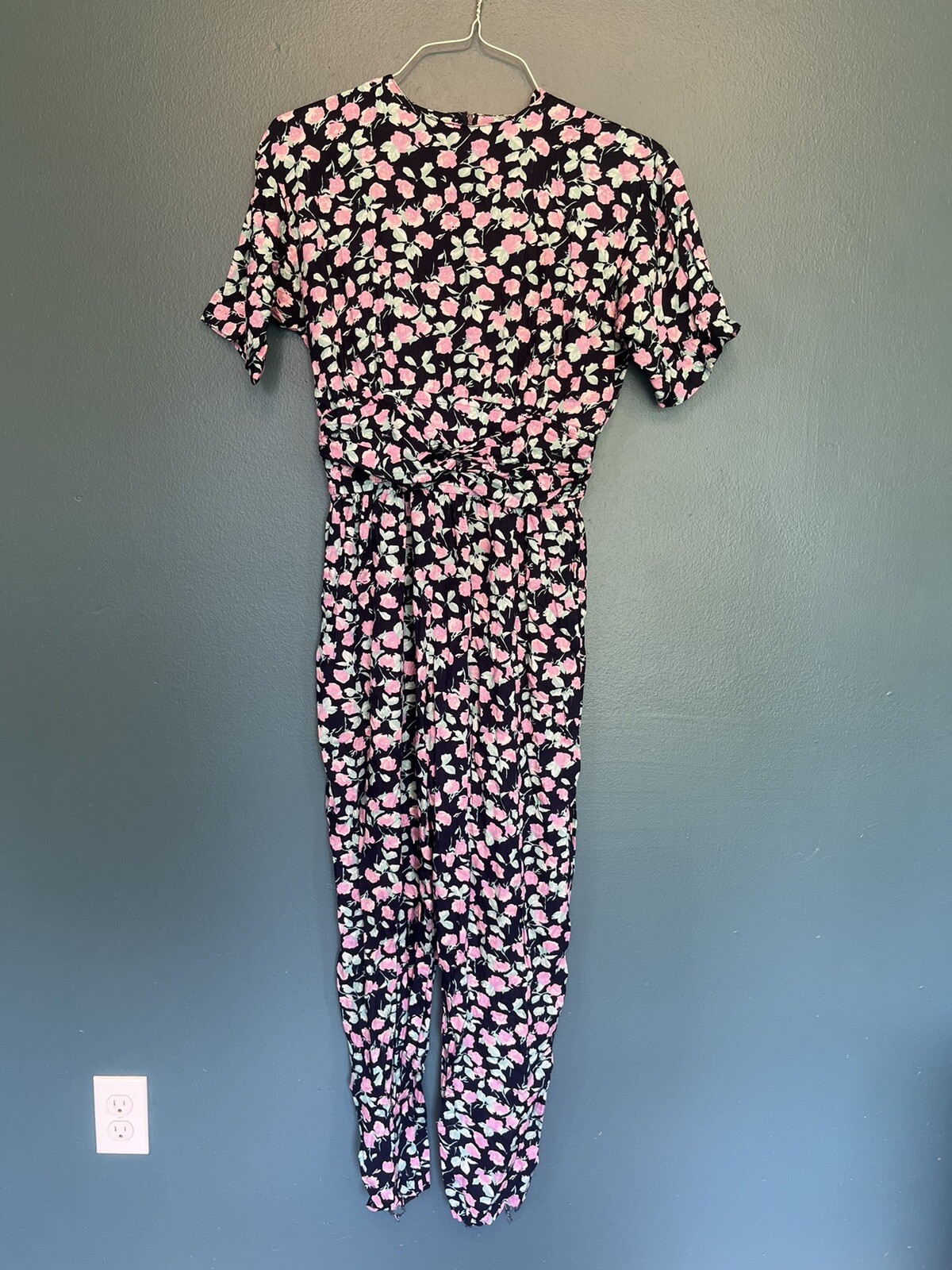 Vintage Paquette Too Long Sleeve Jumpsuit Floral Navy and Pink Size 10