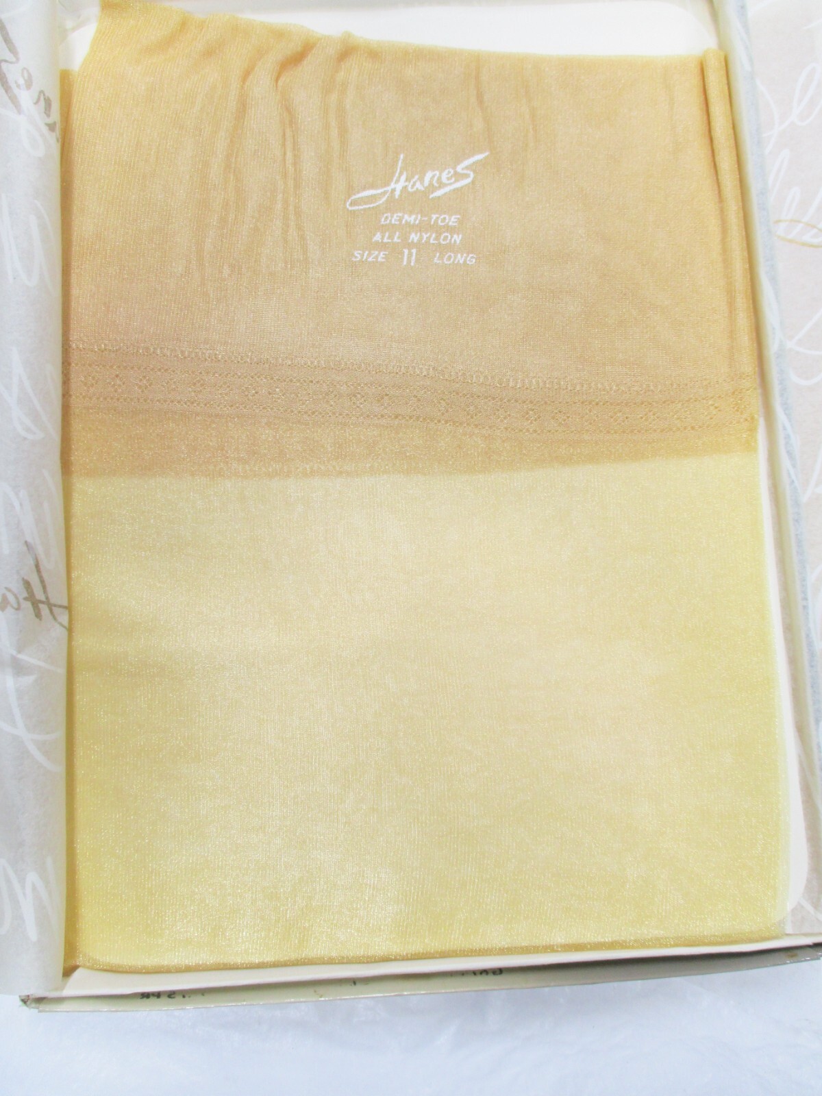1PR VINTAGE HANES 615 RT SHEER HEEL FLAT NYLON STOCKINGS SZ 11 LONG GOLD SPARKLE