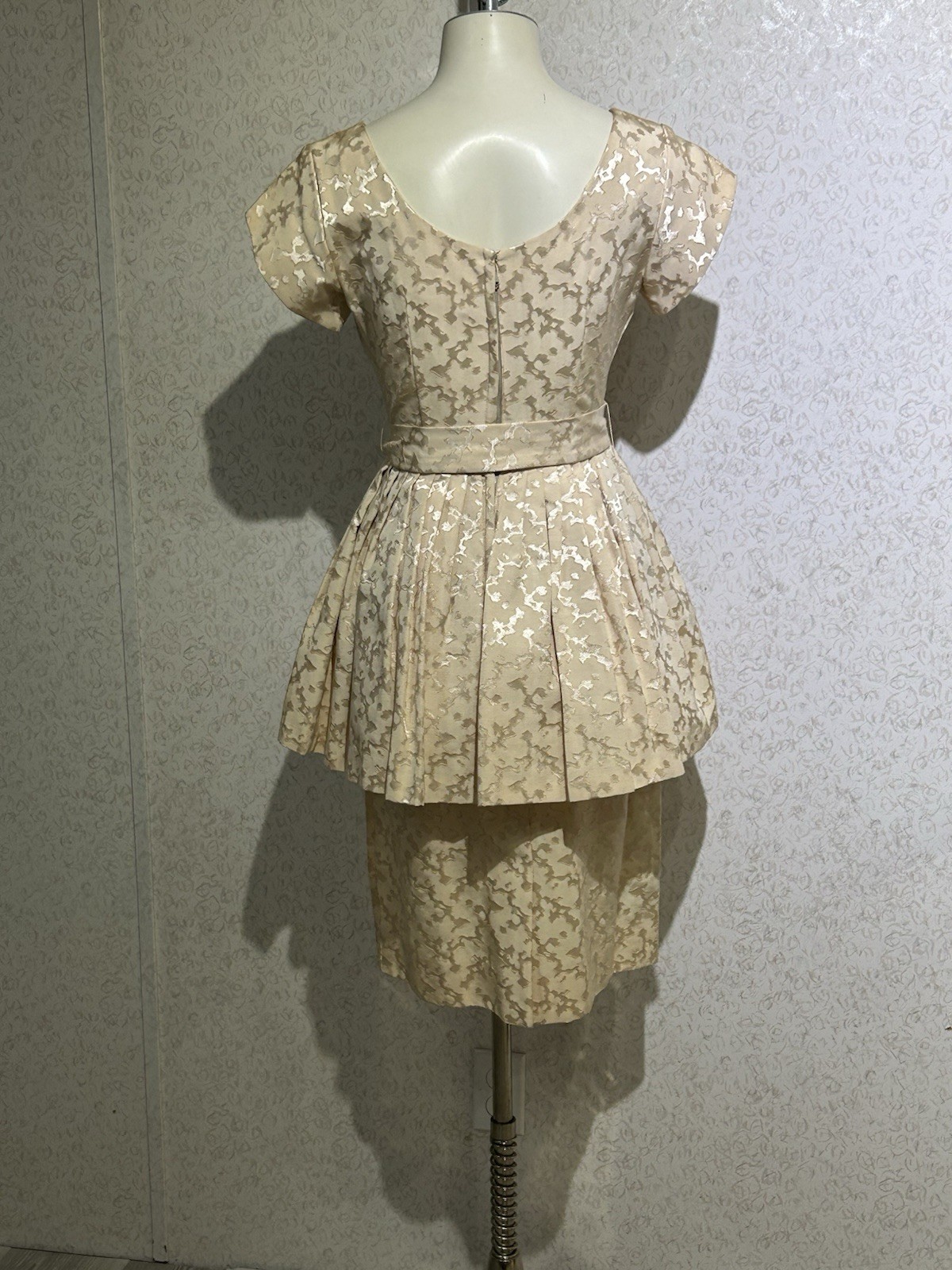 Vintage Brocade 1960’s Beige Blush Peplum On Pencil Dress Party Dress