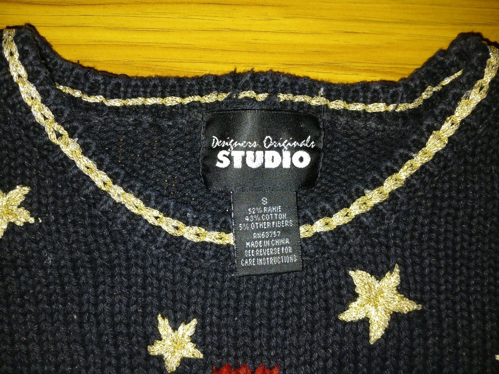 Vintage Design Originals Studio Santa Claus 3D Knit Ugly Christmas Sweater S