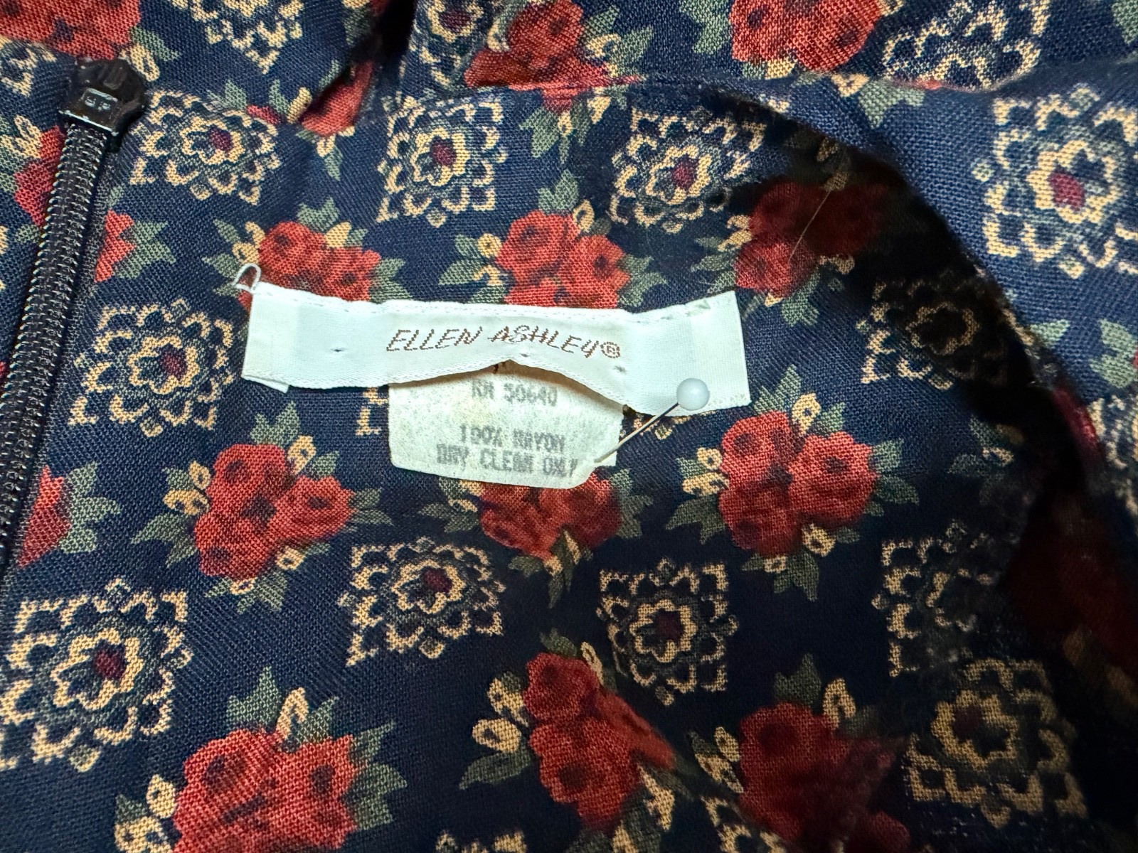 vtg 90s Ellen Ashley Dress size S black floral print Midi sweetheart neckline EC