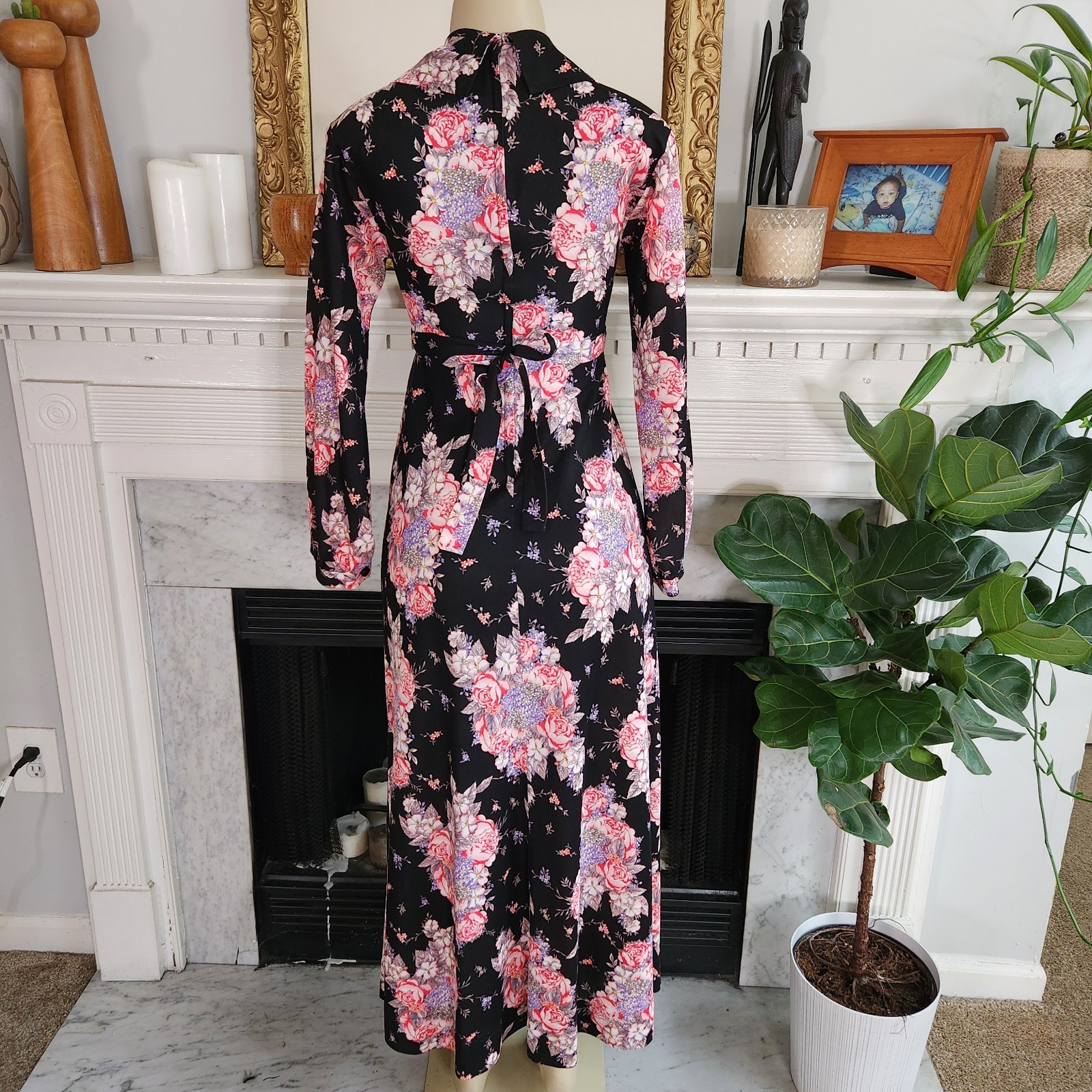 Vintage 70s Black Floral Dress Size S Maxi Cottagecore Stretch Empire Waist Boho