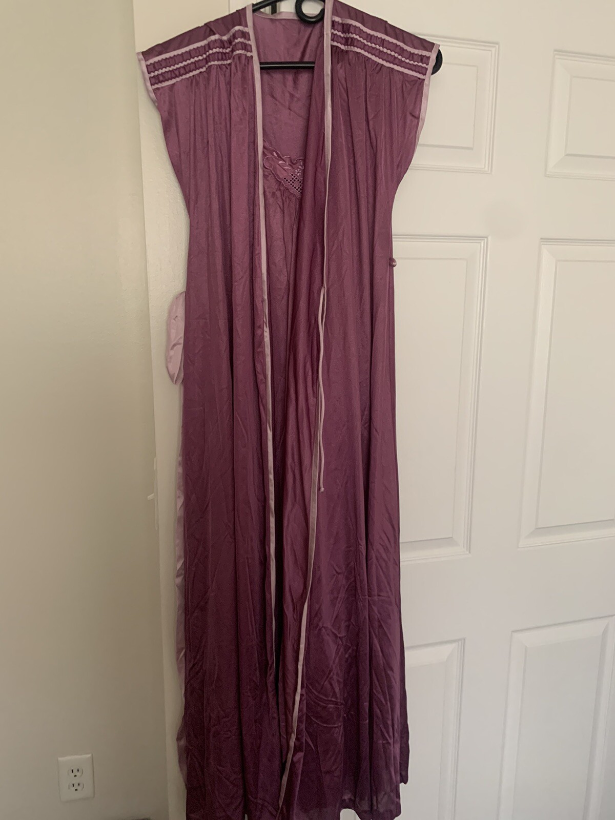 Vtg 2pc Set Dutchess Individually Yours Sz 13 Long Nightgown, Purple, Nylon USA