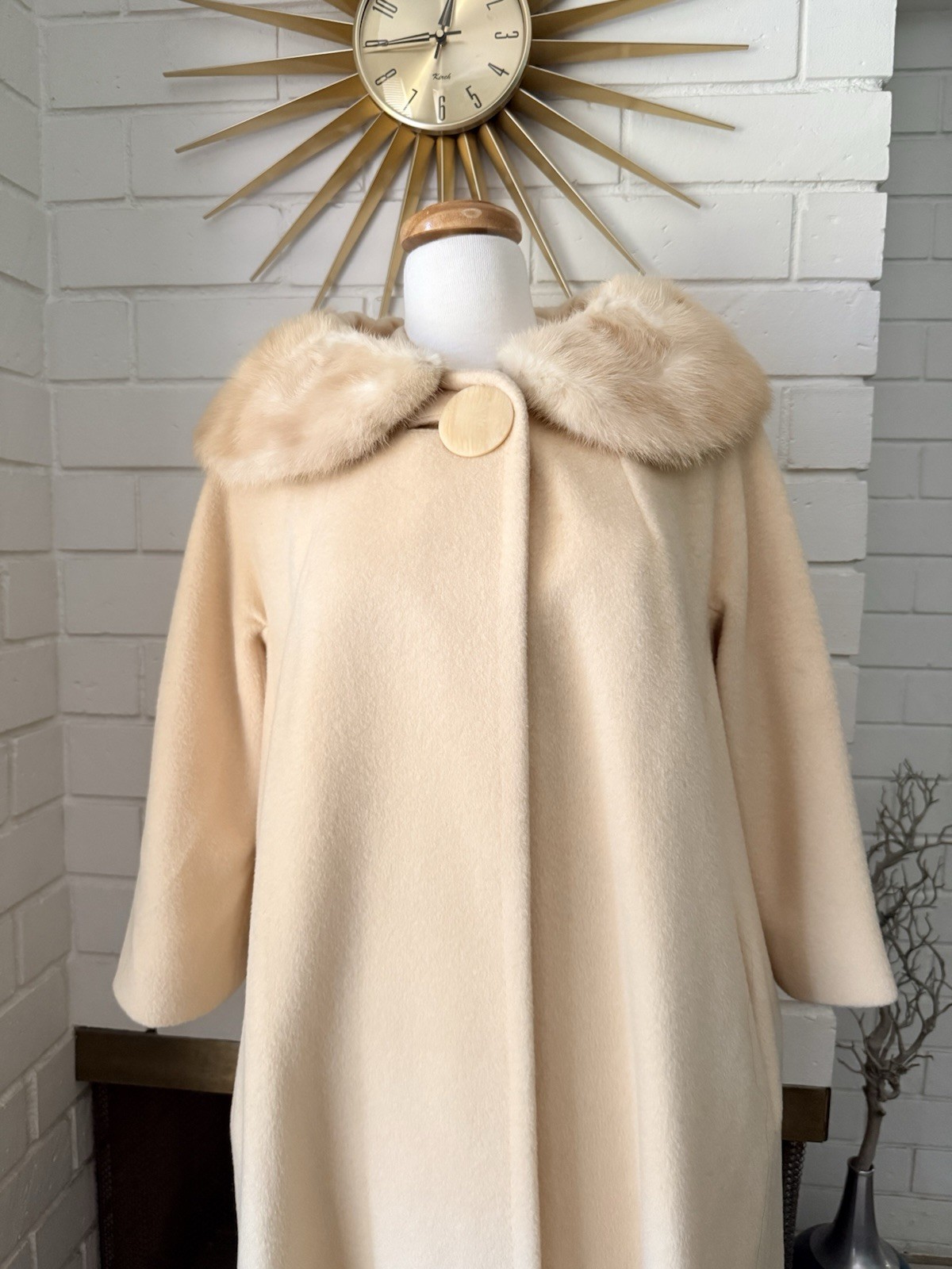 Vintage Ivory Swing Coat Real Fur Collar 50s 60s cream beige Bridal S wool USA