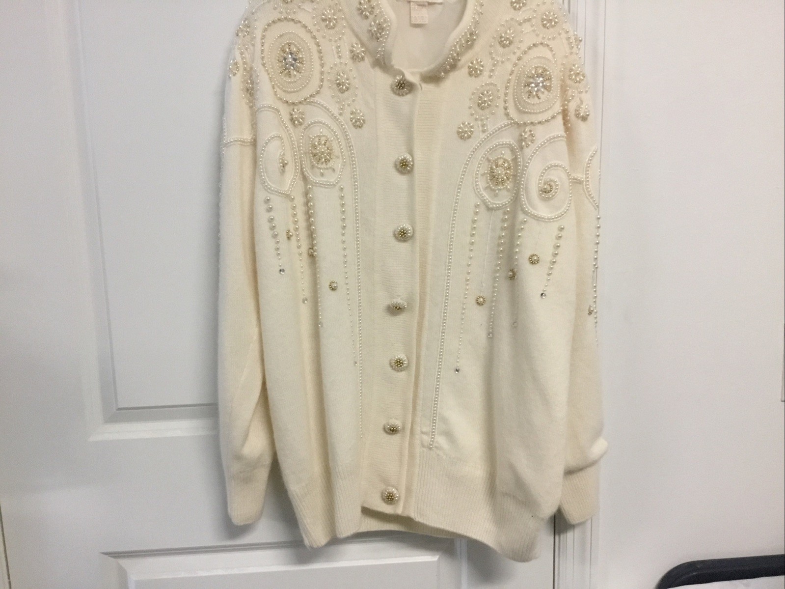 Vtg Belldini CardiganSweater Beaded WoolAngoraNylon L Ivory Shoulder Pads Lined