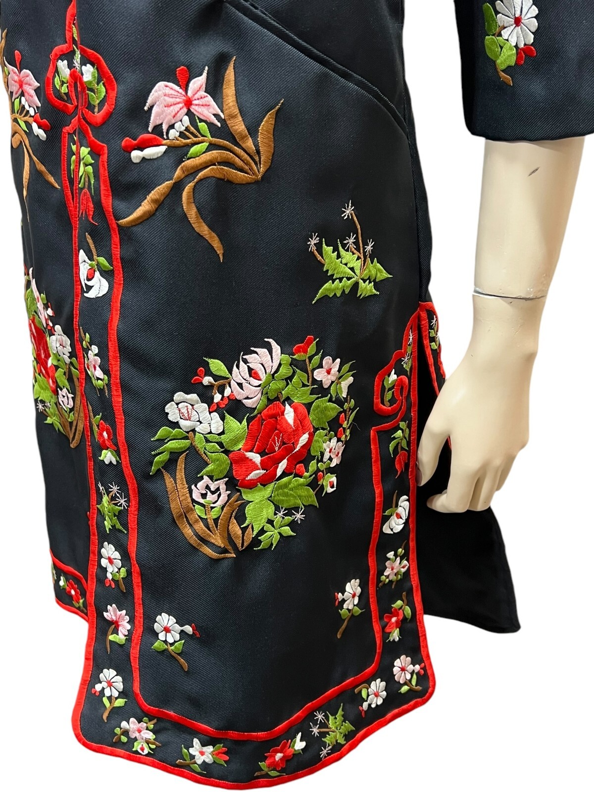 Vtg Sz S Oriental TUNIC Jacket Coat Hostess Robe Black Embroidered Philippines