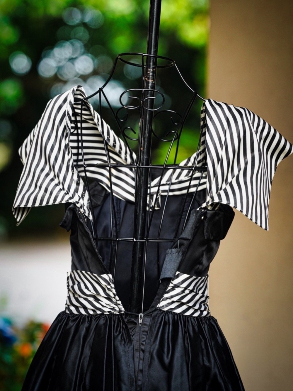 Vintage Gunne Sax by Jessica McClintock Black Striped 80s Prom Dress Size 3
