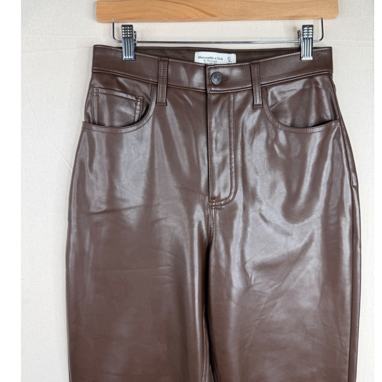 Abercrombie & Fitch Curve Love Vegan Leather 90’s Straight Pants size 4/27 Brown