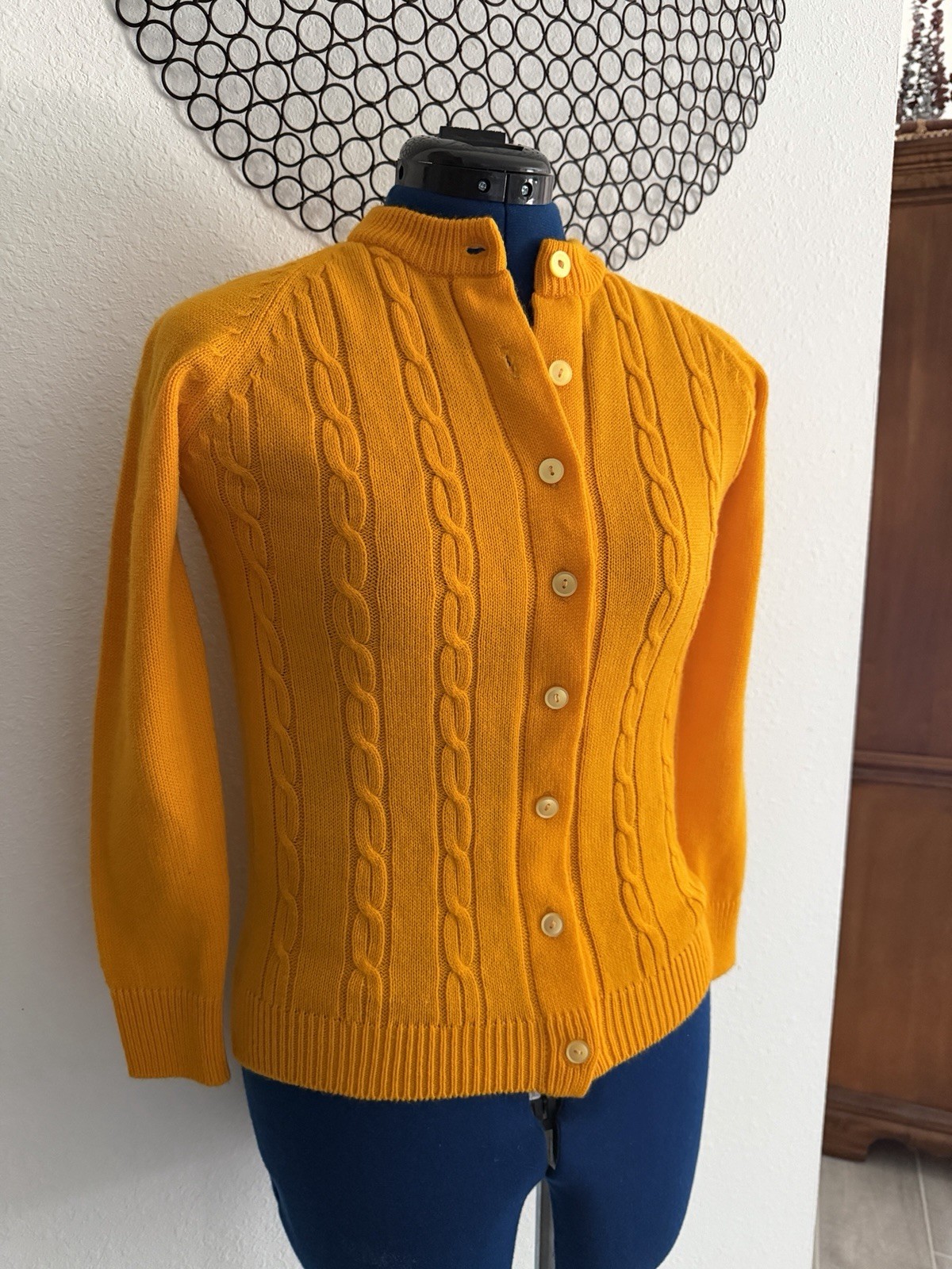 Women’s Vtg 70’s 80’s Cardigan Gold / Yellow Size Small Sweater Uniform